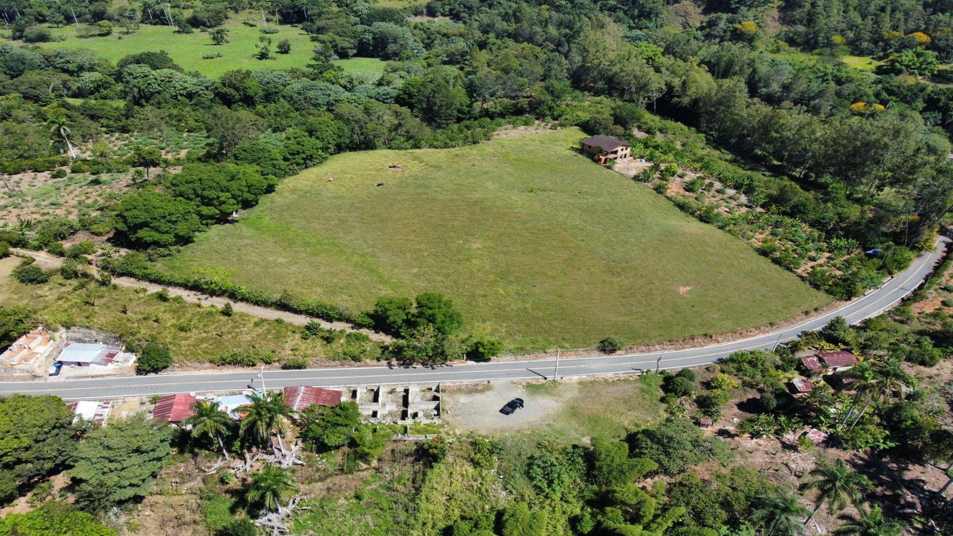 solares y terrenos - Terreno en venta en Manabao, Jarabacoa 4