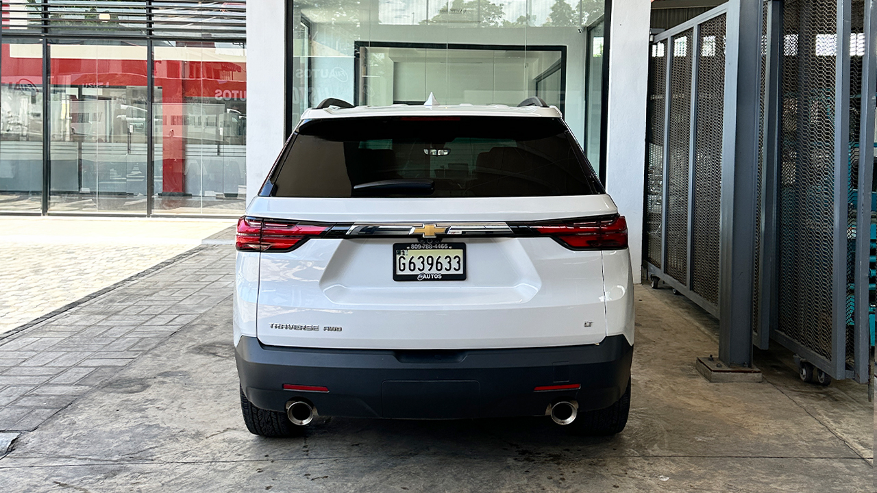 jeepetas y camionetas - Chevrolet traverse 2023 6