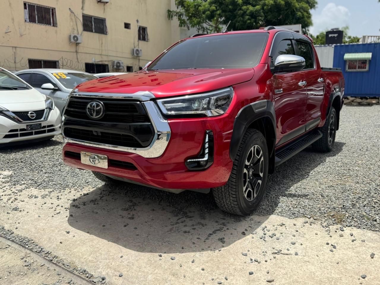 jeepetas y camionetas - Toyota Hilux 2023 9