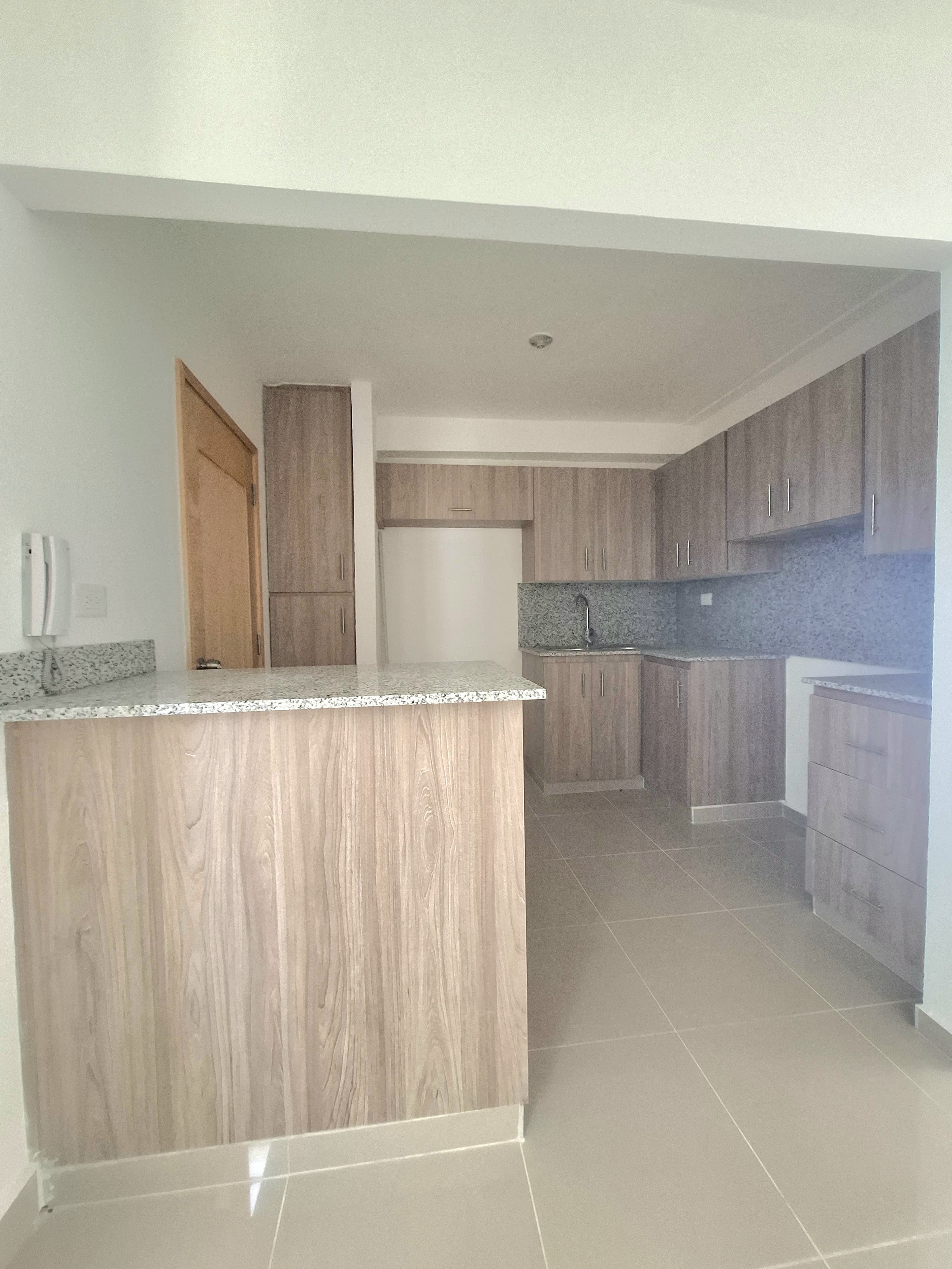 apartamentos - Alquilo Apartamento NUEVO, en Residencial Colinas  1