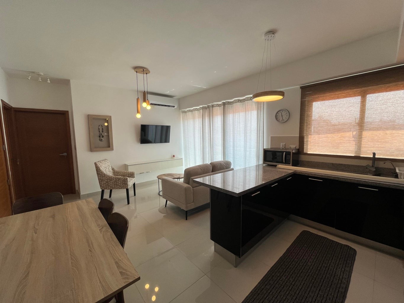 apartamentos - te presentamos este Apartamento de Una Habitación, totalmente Amueblado, Cocina  1