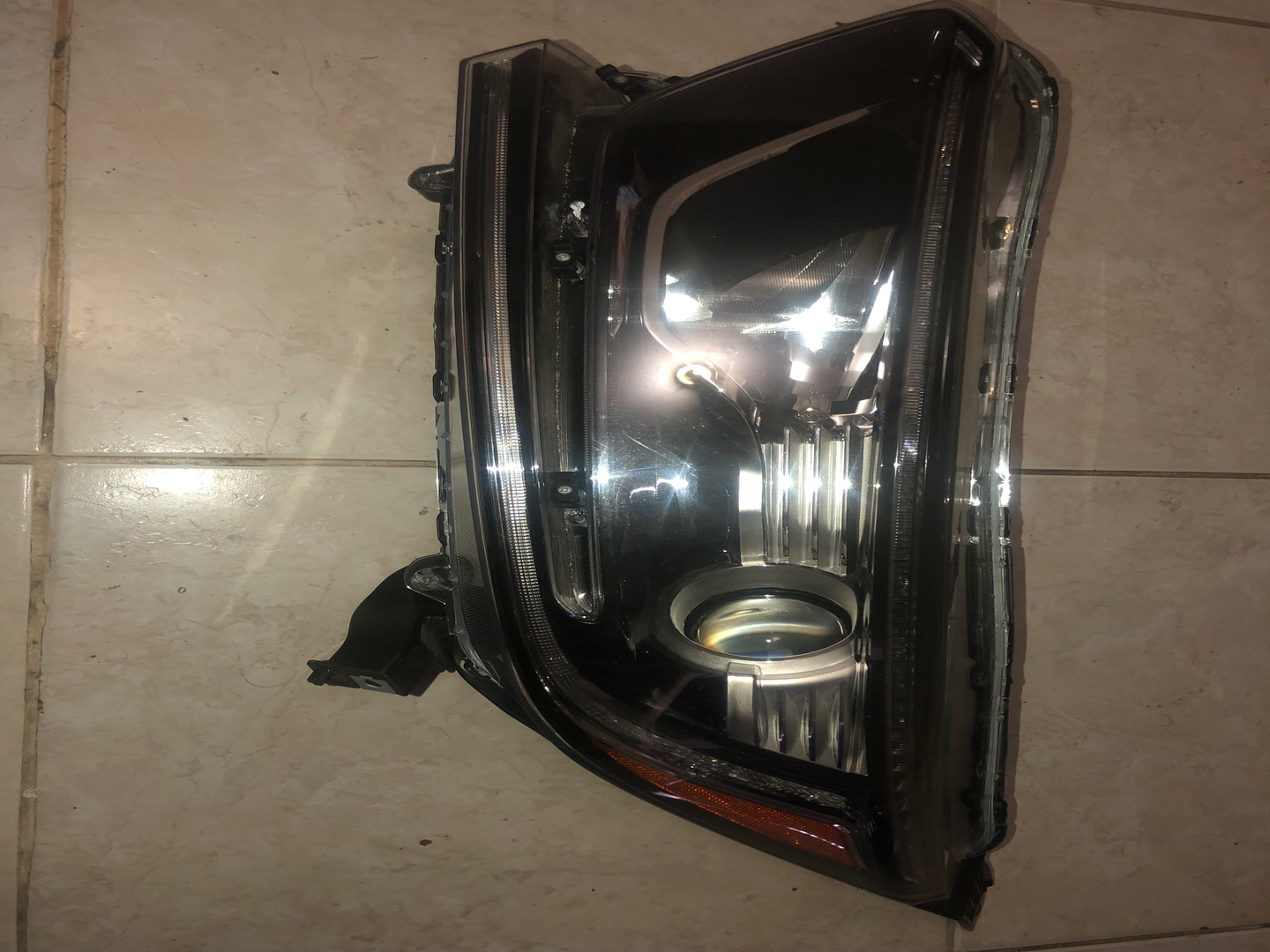 accesorios para vehiculos - Se vende pantalla izquierda para CRV 2020 nueva  1