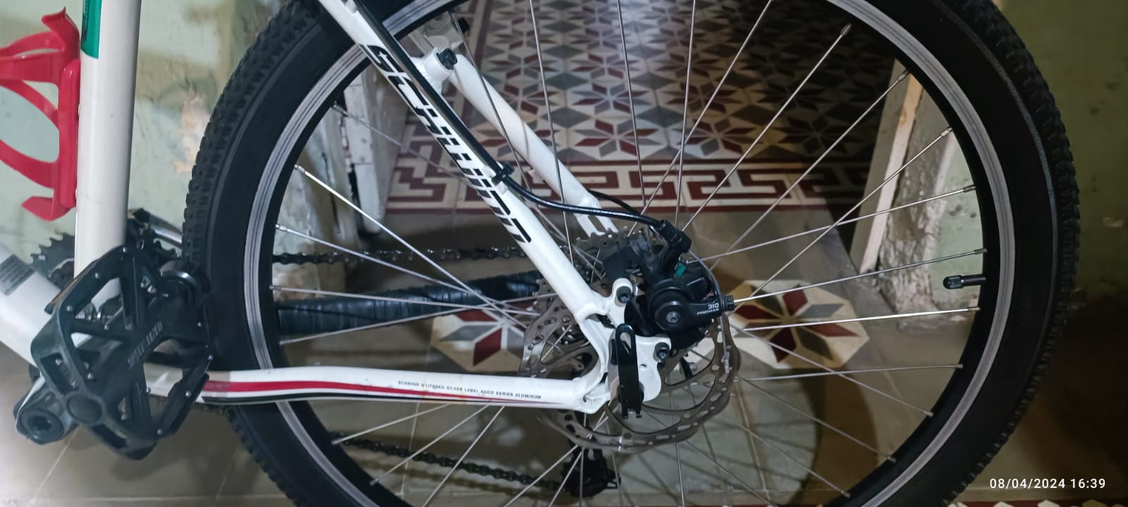 bicicletas y accesorios - bicicleta Schwin  blanca ,  6