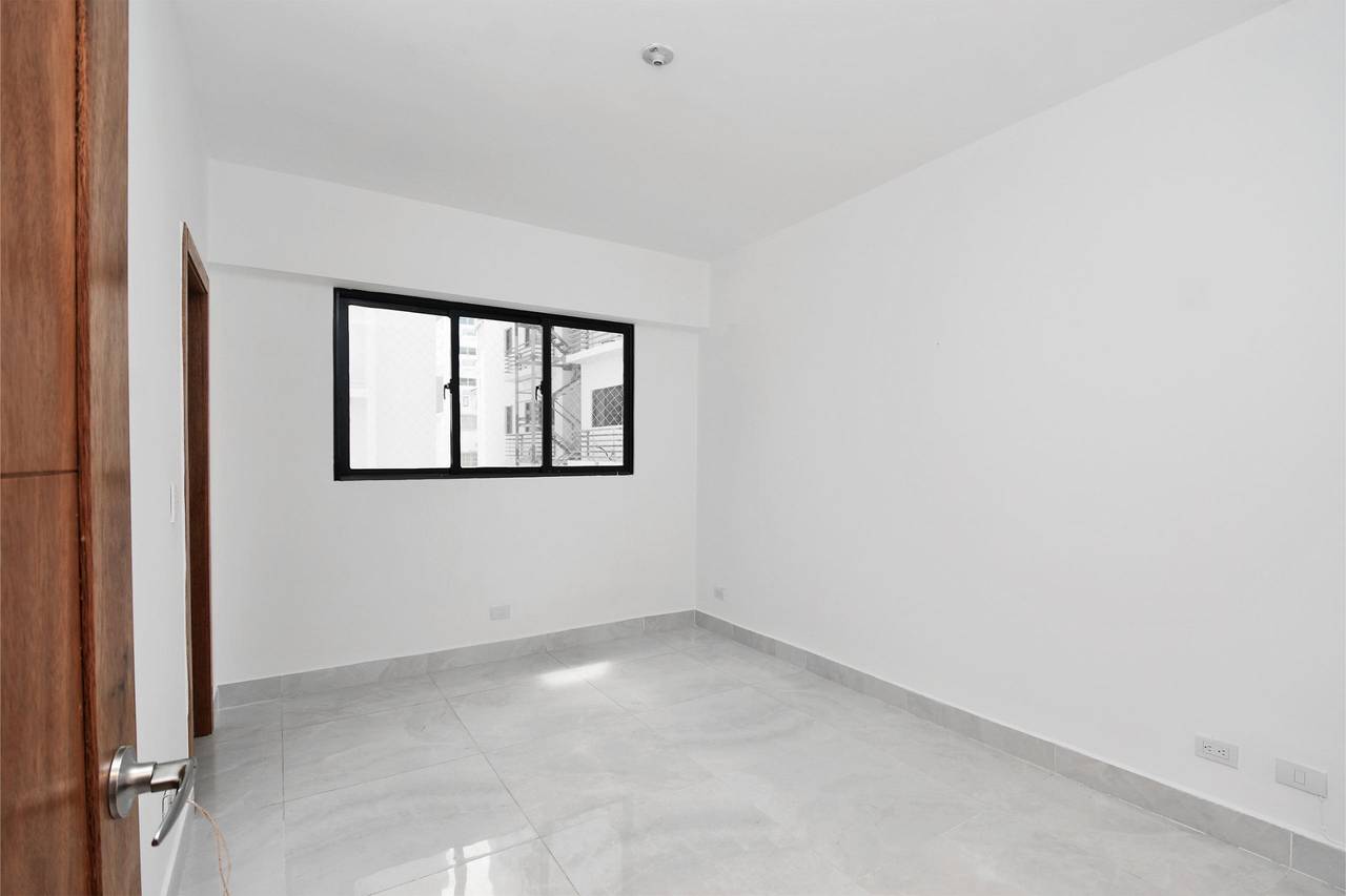 apartamentos - Venta de moderno apartamento en Renacimiento 2