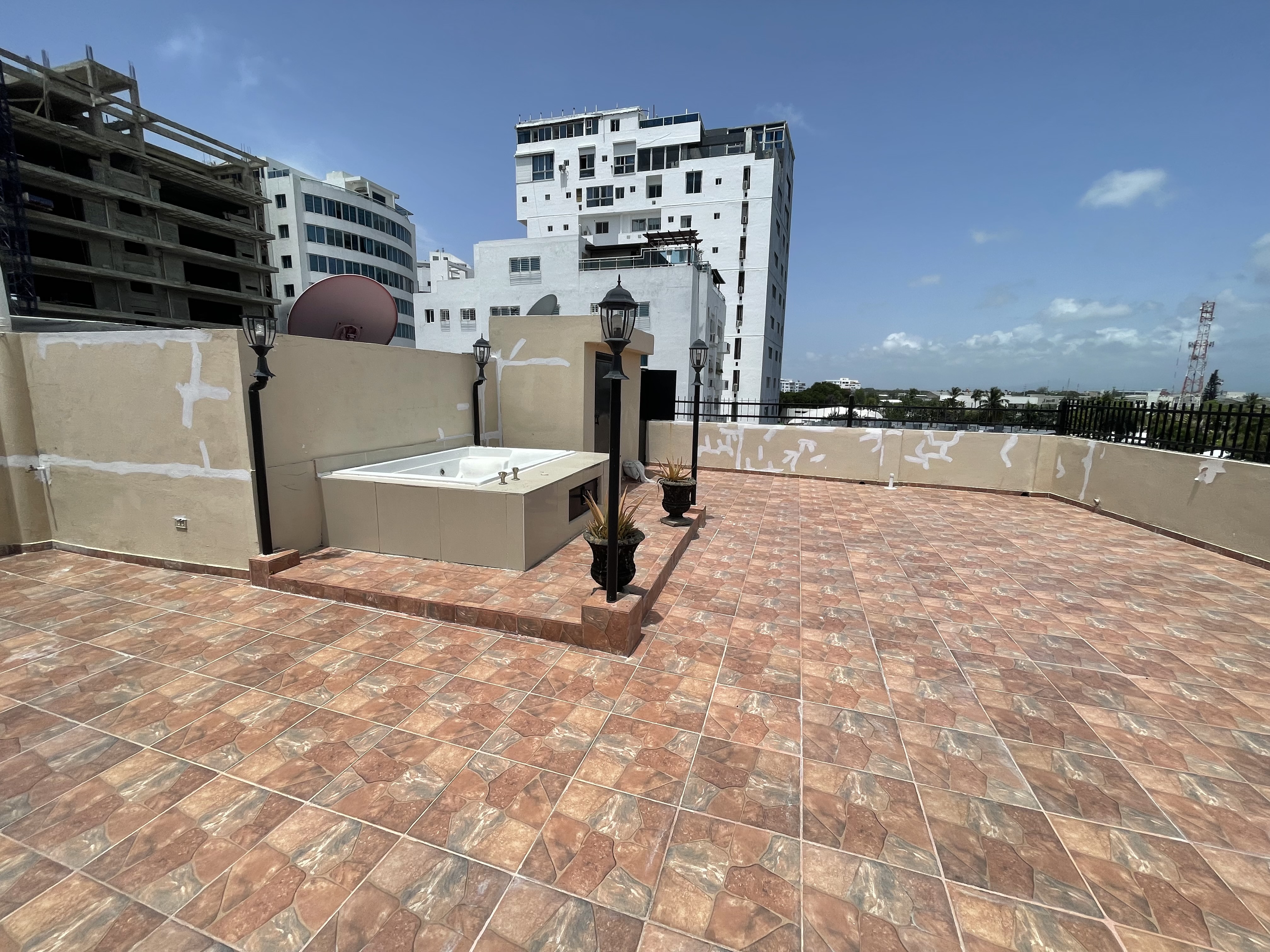 apartamentos - Apartamento en Renacimiento, Santo Domingo  0