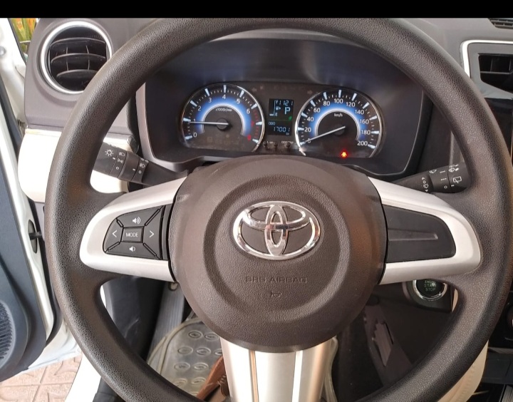 jeepetas y camionetas - TOYOTA RUSH 2019 , DE LA CASA , 10 MIL MILLAS 6