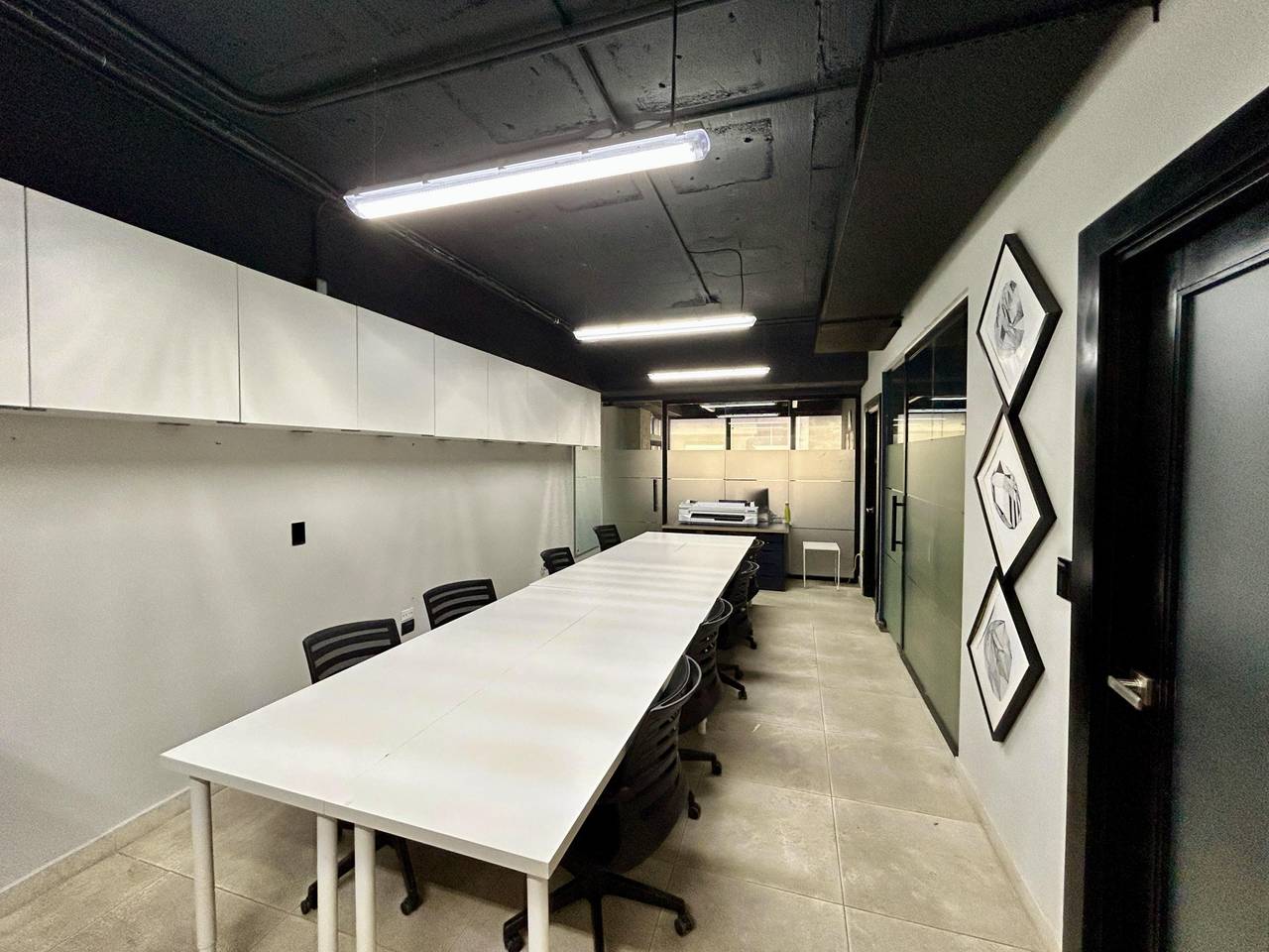 oficinas y locales comerciales - Oficina equipada en venta  0