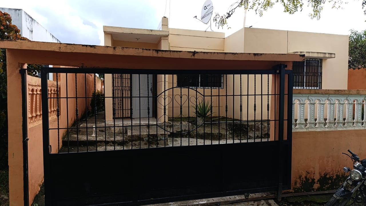 casas - OPORTUNIDAD DE COMPRA HERMOSA PROPIEDAD📍 SECTOR PRADOS DE LA CAÑA, STO DGO ESTE 0