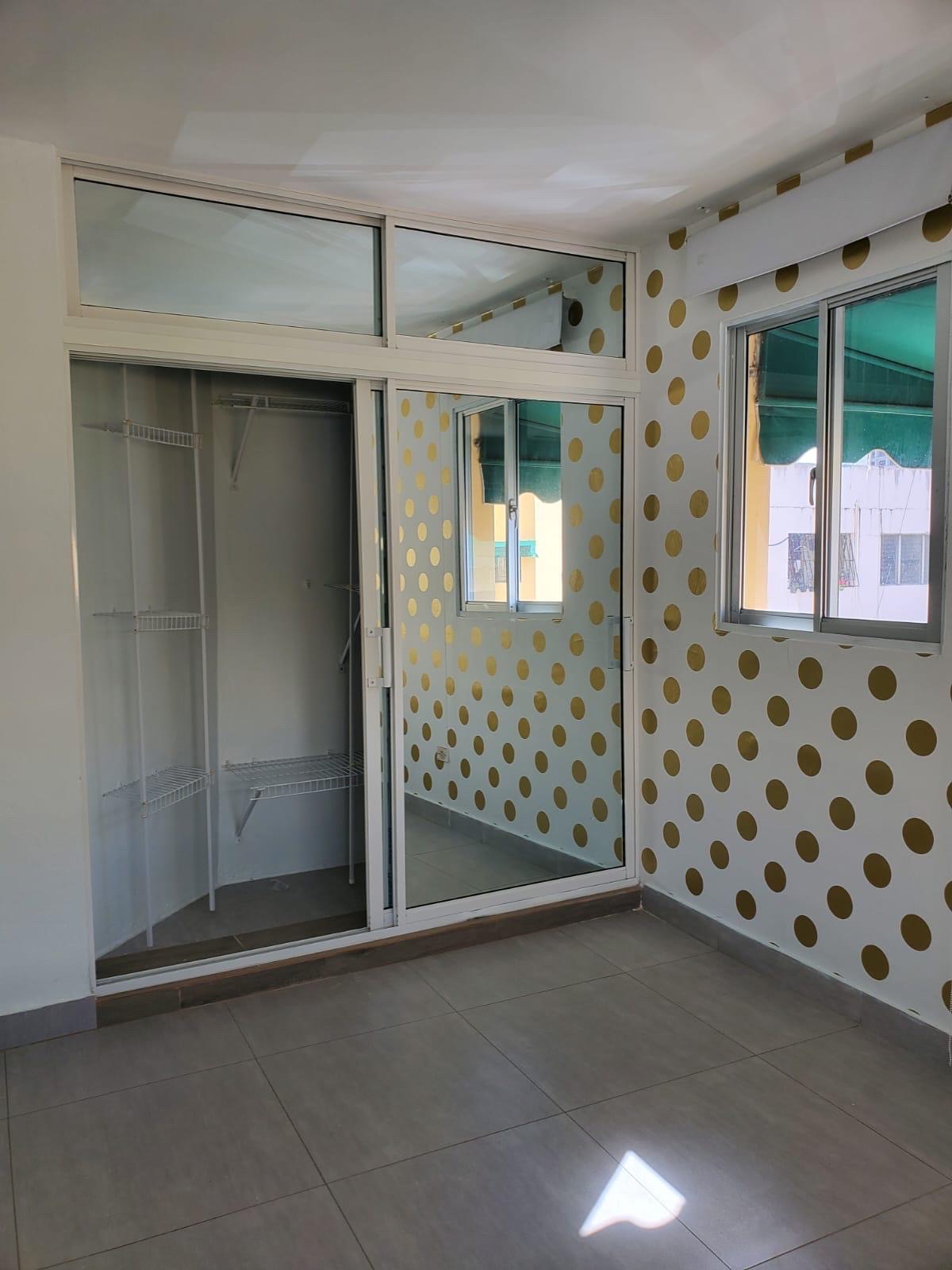 apartamentos - hermoso apartamento en alquiler en sector exclusivo Piantini. 7