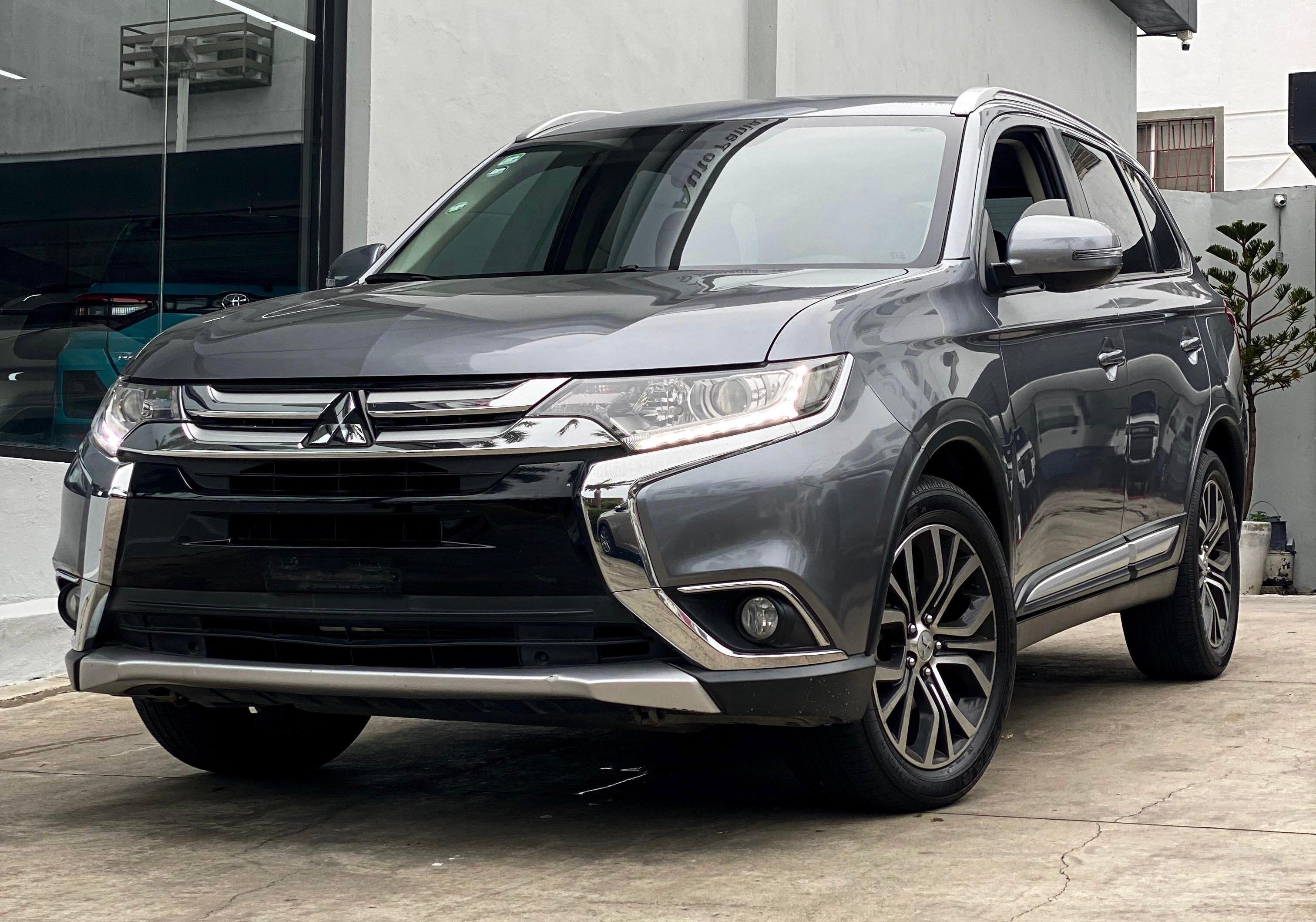 jeepetas y camionetas - Mitsubishi Outlander 2017 NO IMPORTA EL CRÉDITO  7