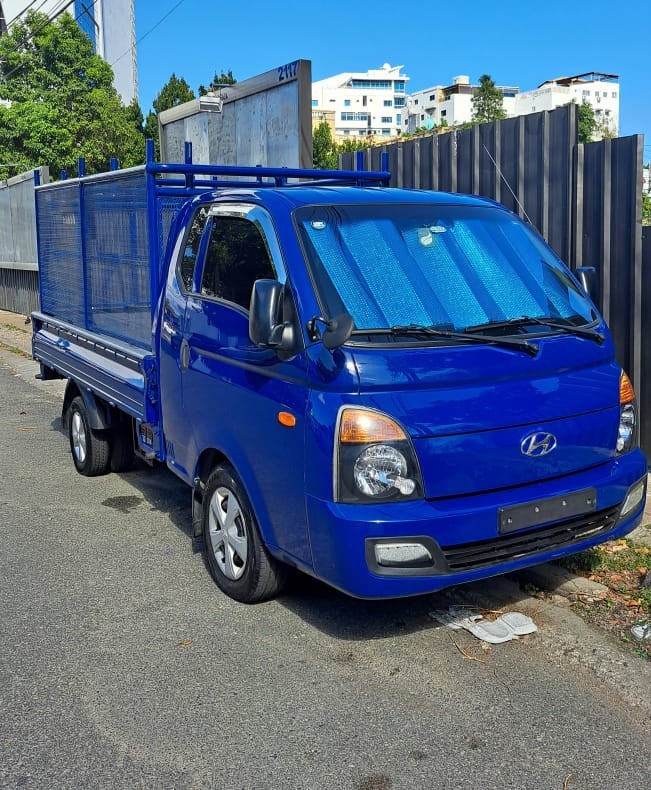 camiones y vehiculos pesados - HYUNDAI PORTER II 2016 0