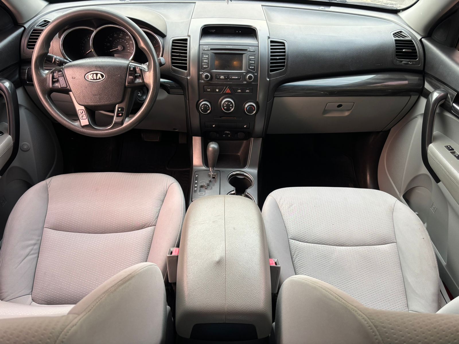 jeepetas y camionetas - OFERTA KIA SORENTO 2013 AMERICANA 3 FILA DE ASIENT 5