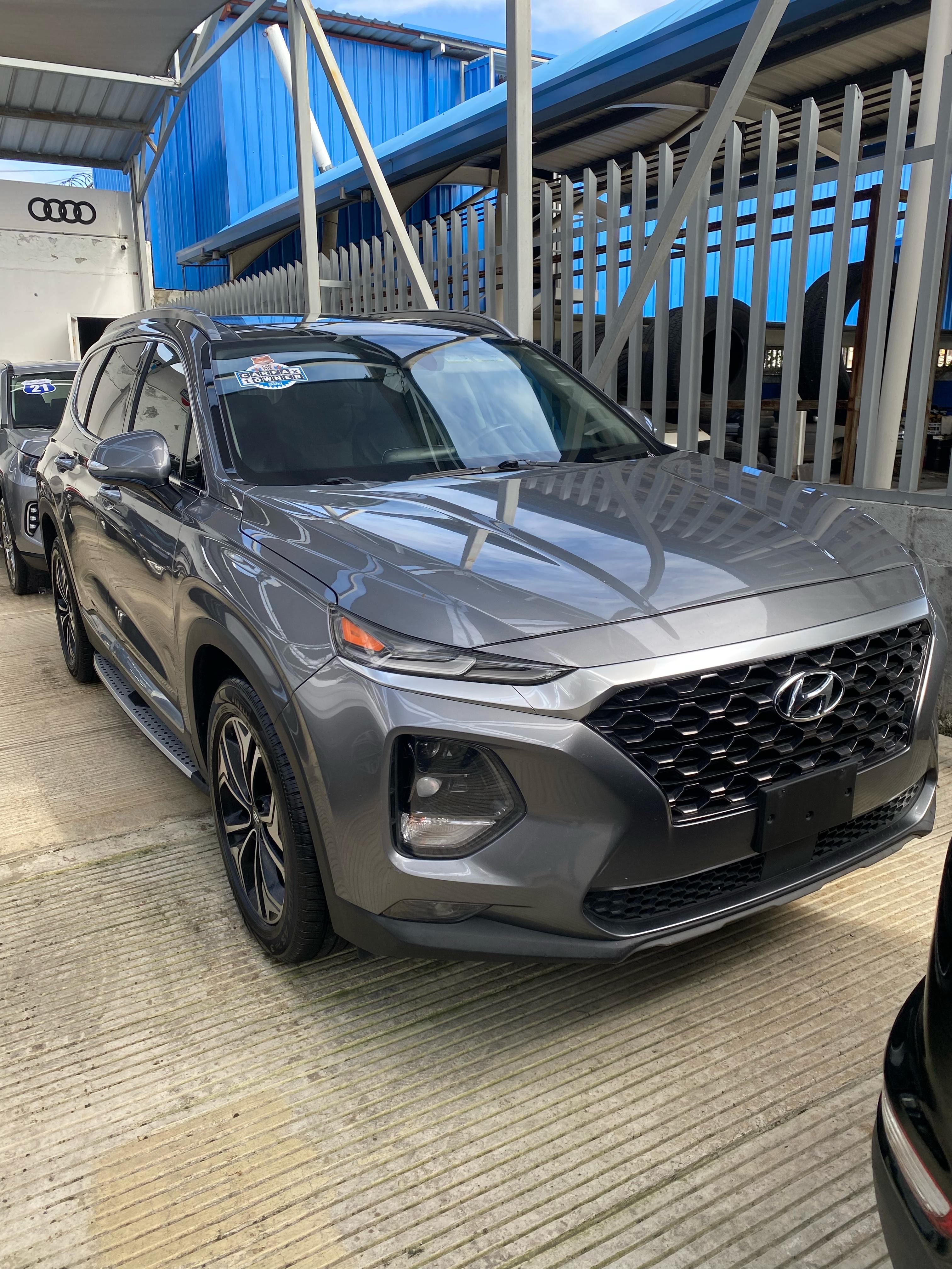 jeepetas y camionetas - Hyundai Santa Fe Limited 2019 1