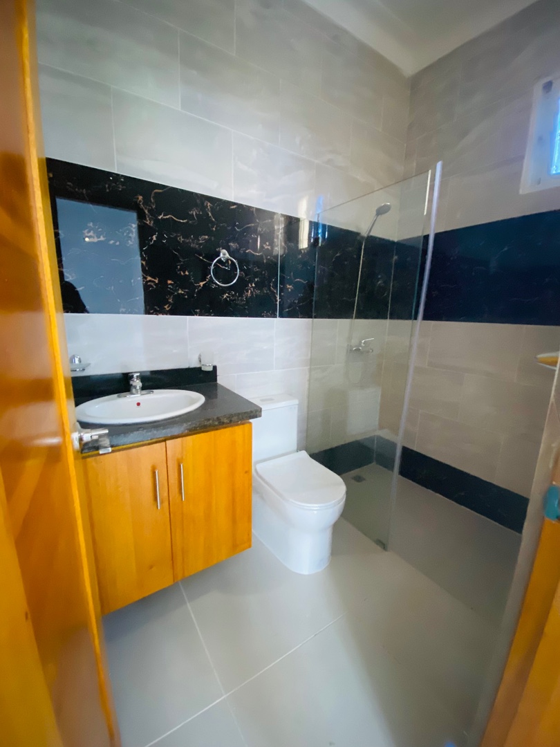 casas - CASA EN VENTA EN SANTIAGO DE LOS CABALLEROS PRÓXIMO AL JARDÍN BOTÁNICO  6