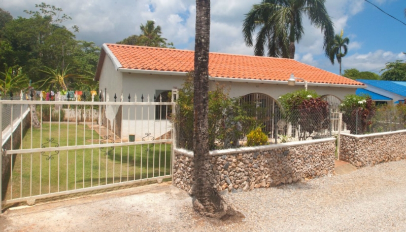 casas vacacionales y villas - Casa Angela es una encantadora villa 0