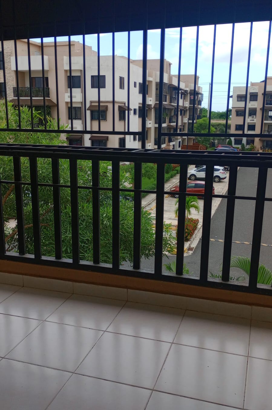 apartamentos - Alquilo en Residencial Brisas del caribe  0