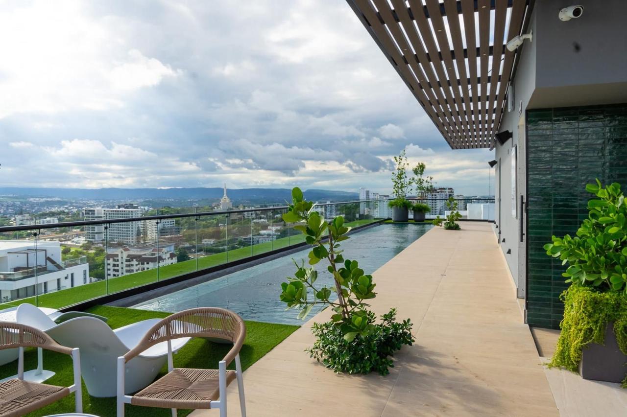 apartamentos - Apartamento con Linea Blanca en Alquiler  0