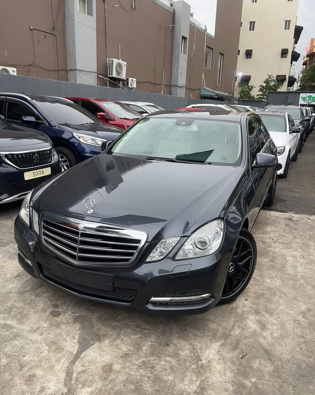 carros - MERCEDES BENZ E300 2012 1