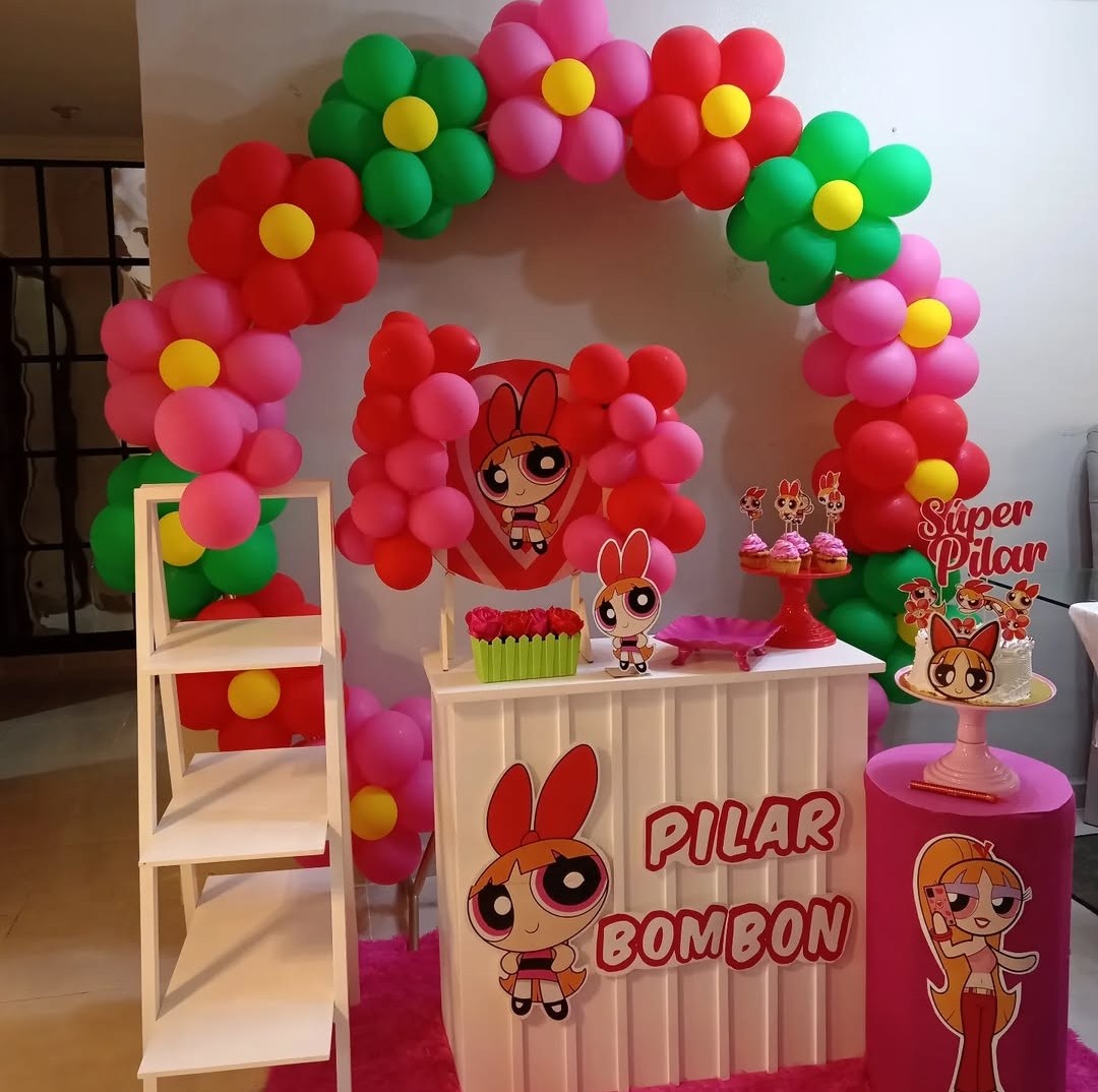 accesorios - Arco de globos para y escalera de regalos  0