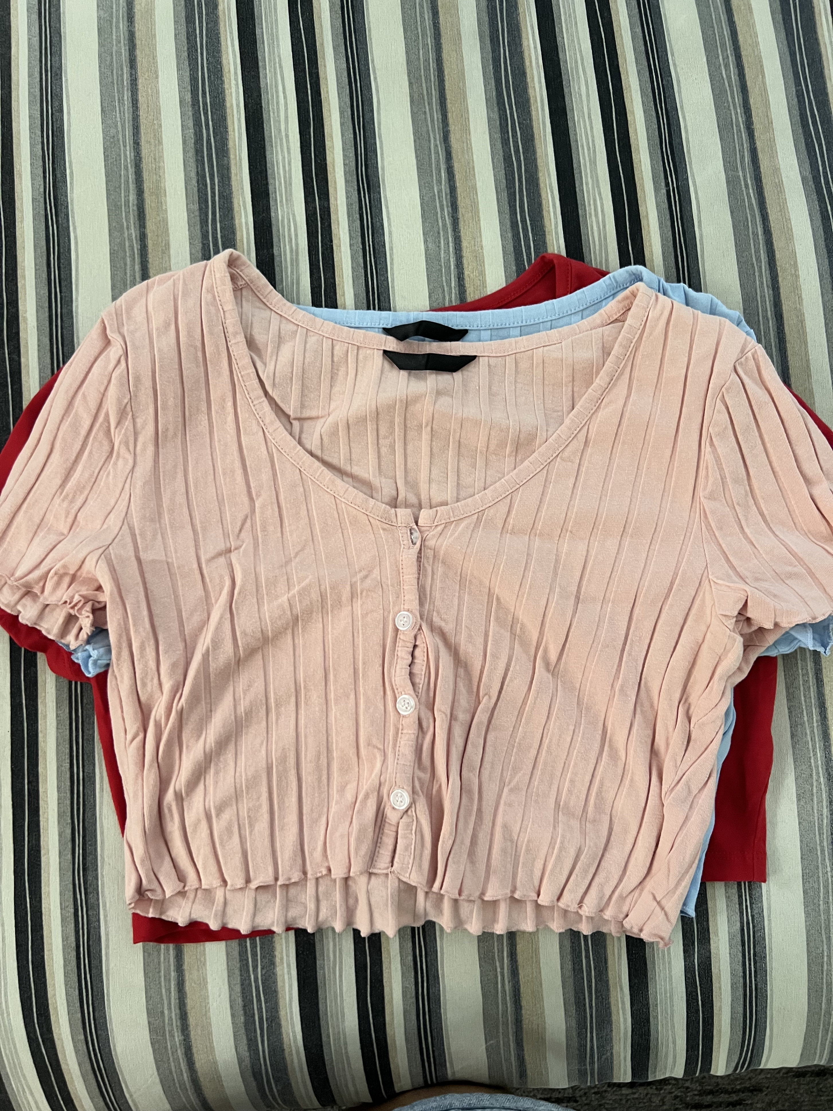 ropa para mujer - Tops frescos a 250  1