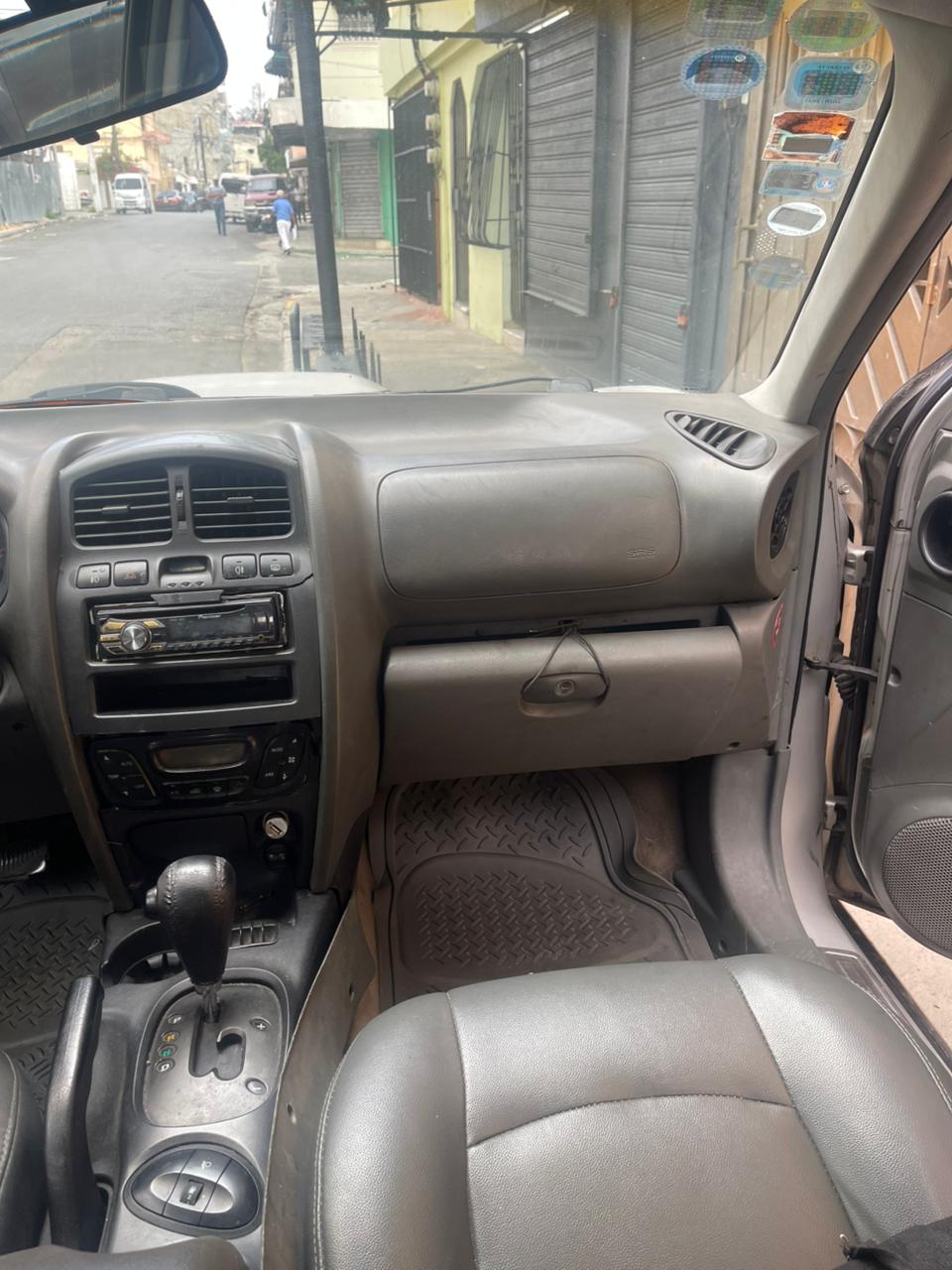 jeepetas y camionetas - VENDO VEHICULO EN BUEN ESTADO 5