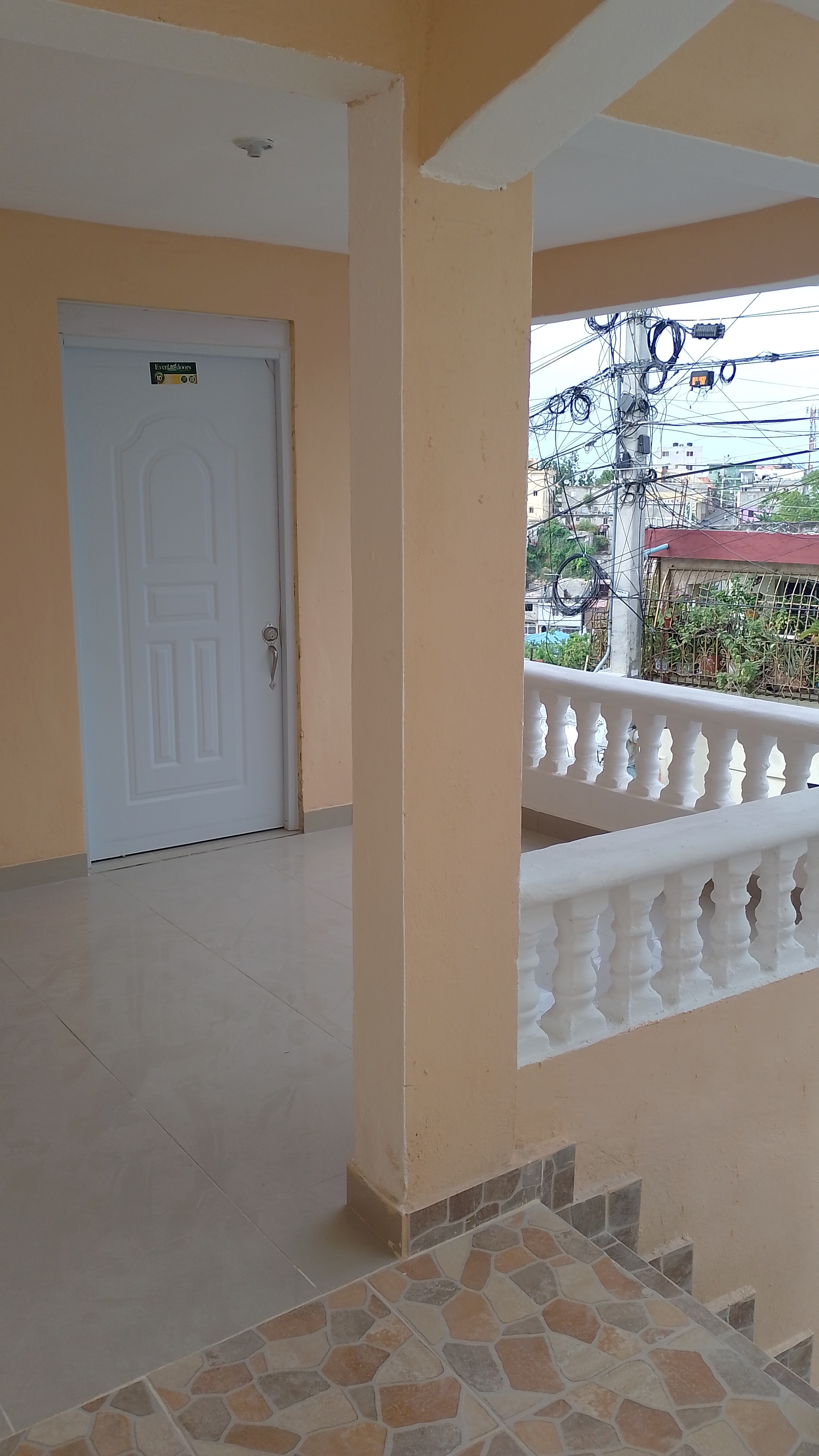 casas - Se Alquila casa en una segunda. 0