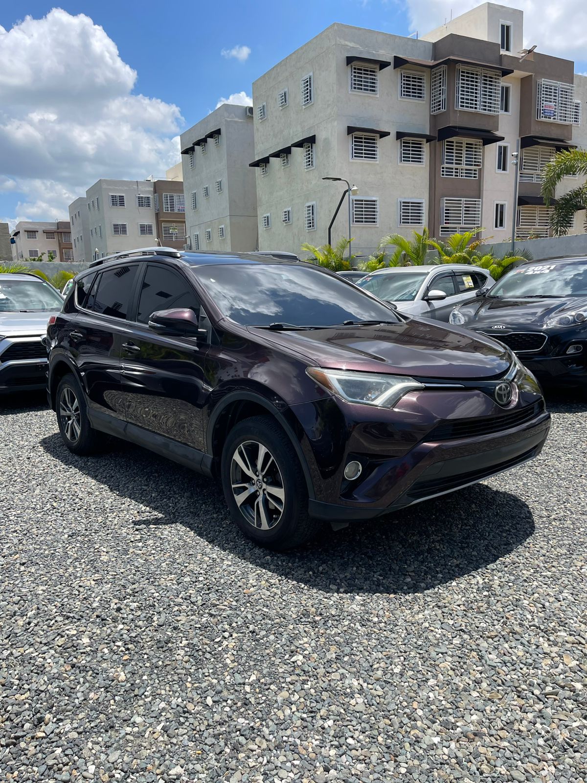 jeepetas y camionetas - Toyota Rav4 - XLE (4x2) - Año 2017 6