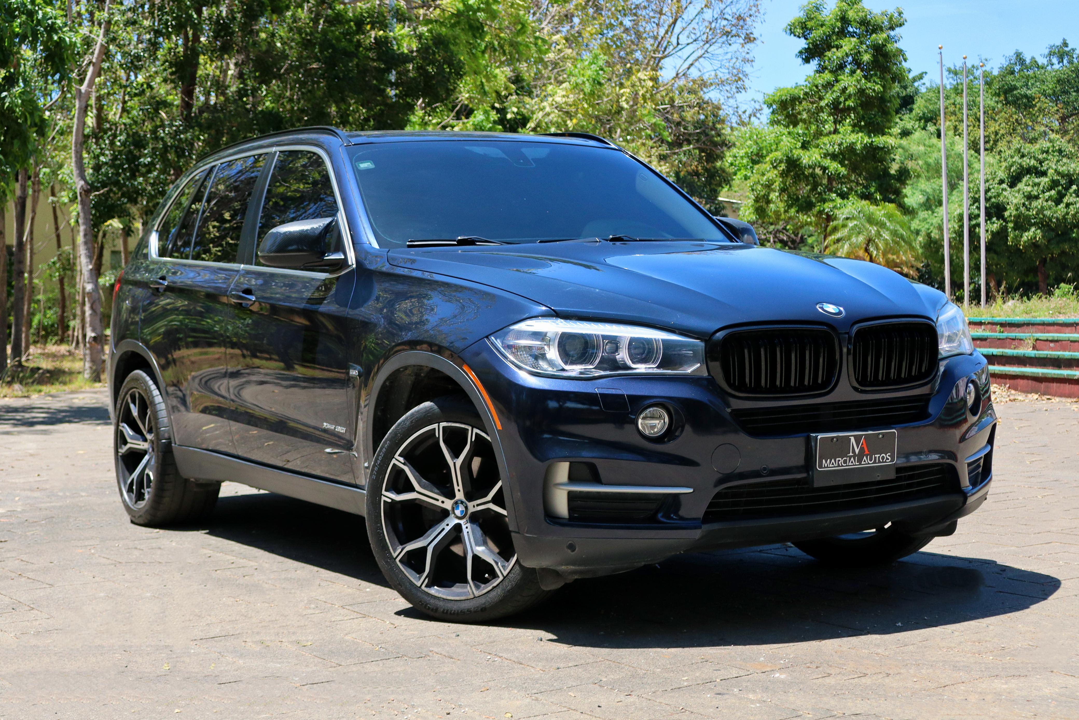 jeepetas y camionetas - Montate en esta impecable BMW X5 2016 excelente condiciones 
