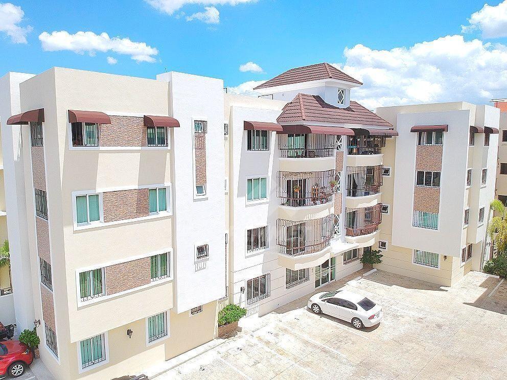 apartamentos - APARTAMENTO CENTRICO EN VENTA LA ESPANOLA SANTIAGO 0