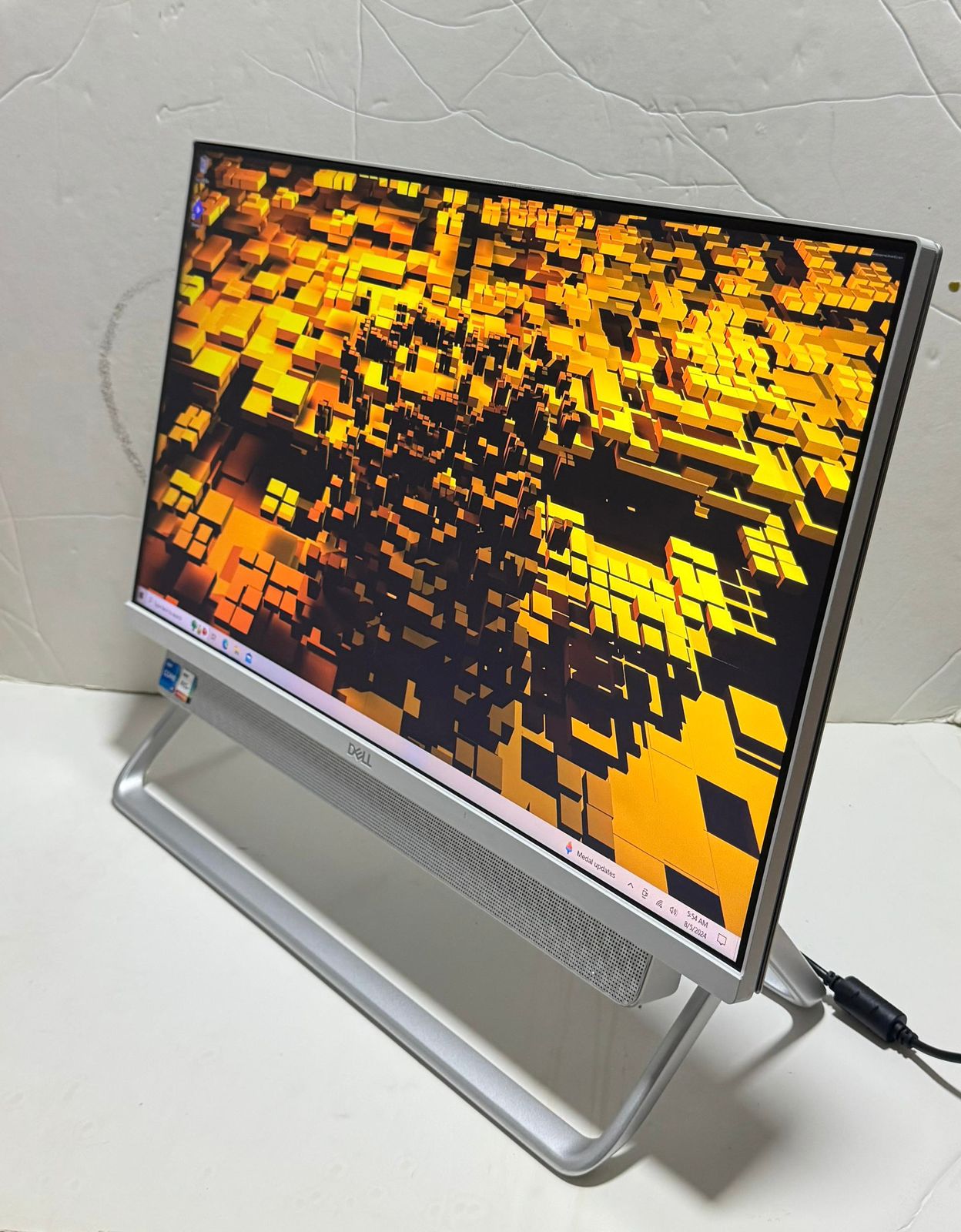 computadoras y laptops - DELL Inspiron ALL IN ONE 24, FHD Touch, i5 11th