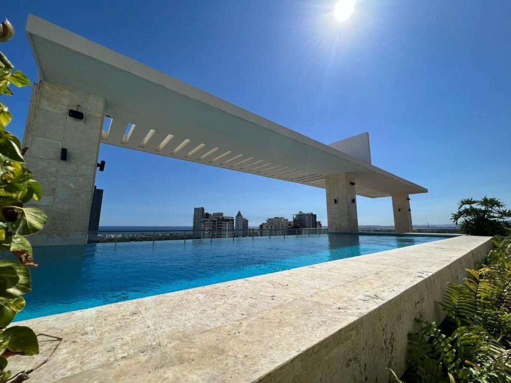 apartamentos - Se alquila apartamento con linea blanca en Urb. Real 1