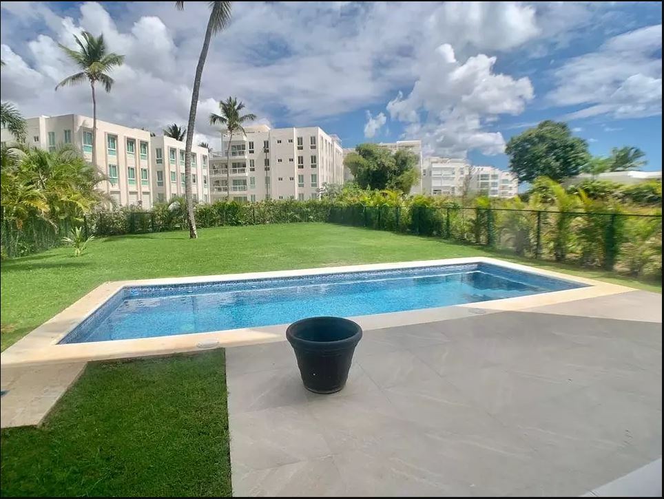 casas vacacionales y villas - Villa en Playa Nueva Romana a pasos de la Playa 1