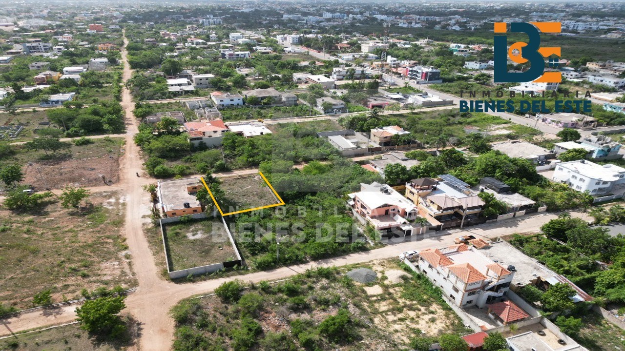 solares y terrenos - SE VENDE SOLAR con 400 Metros en Residencial Villa España 2