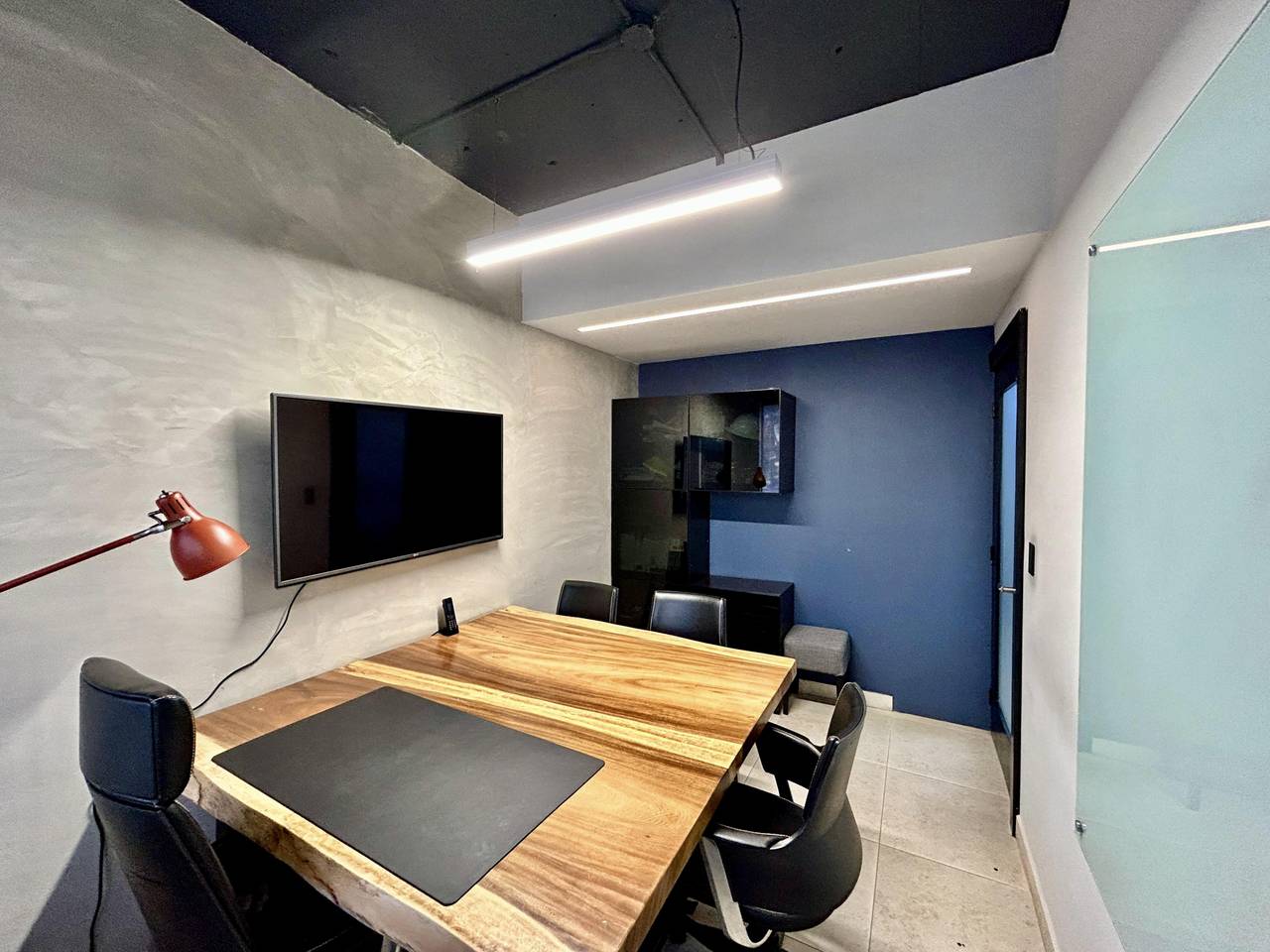 oficinas y locales comerciales - Oficina equipada en venta  4