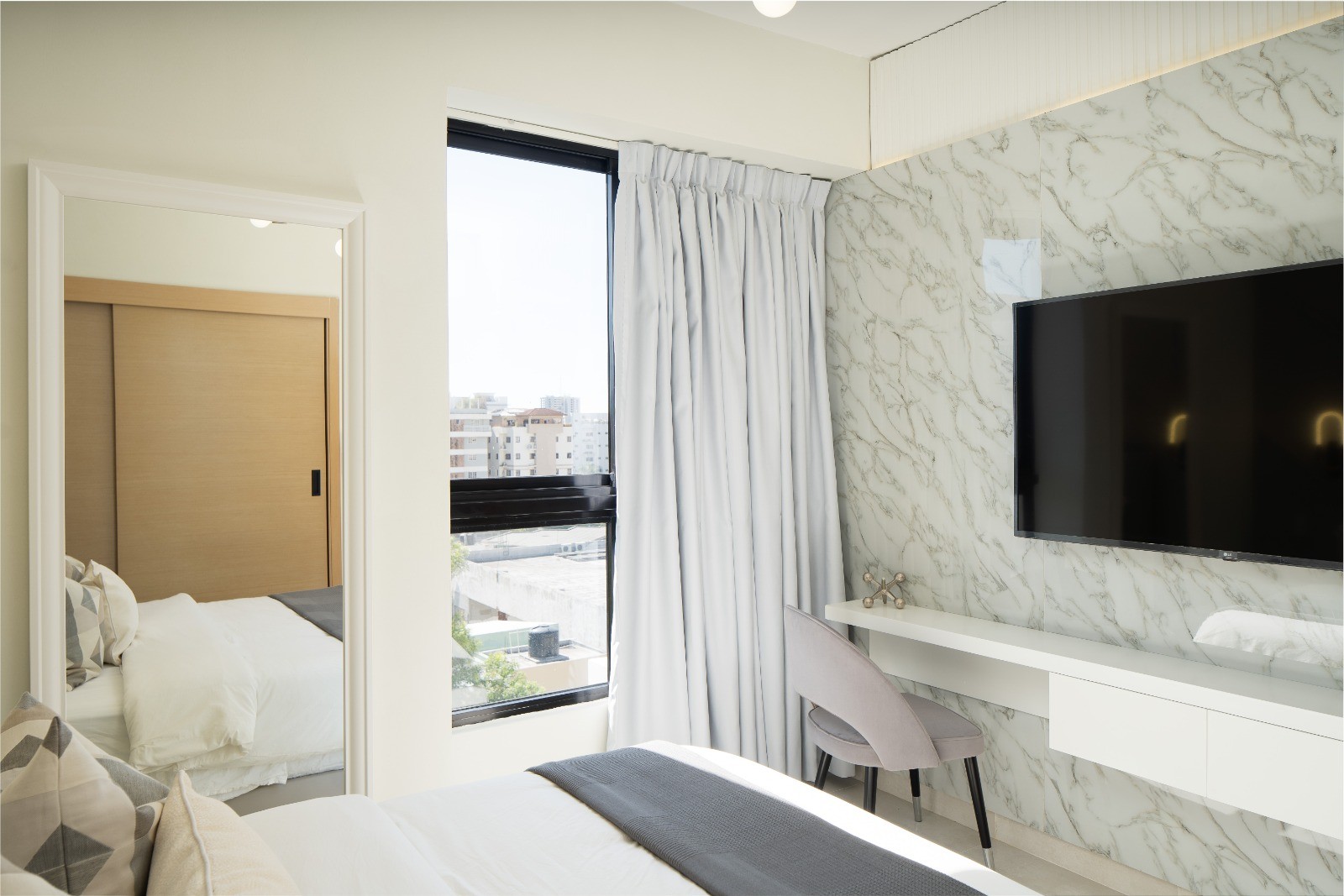 apartamentos - Se vende apartamento amueblado en Evaristo Morales 5