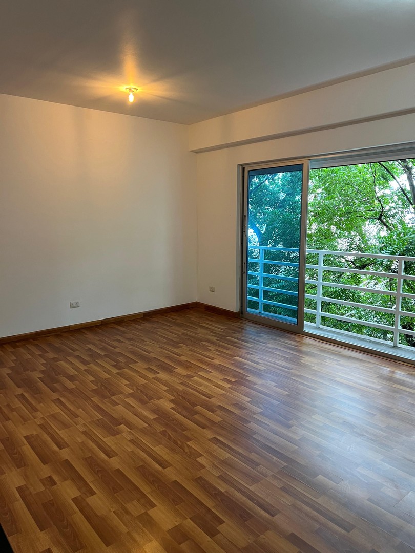 apartamentos - Apartamento en venta en Evaristo Morales, cómodo y practico de 2 habitaciones 2