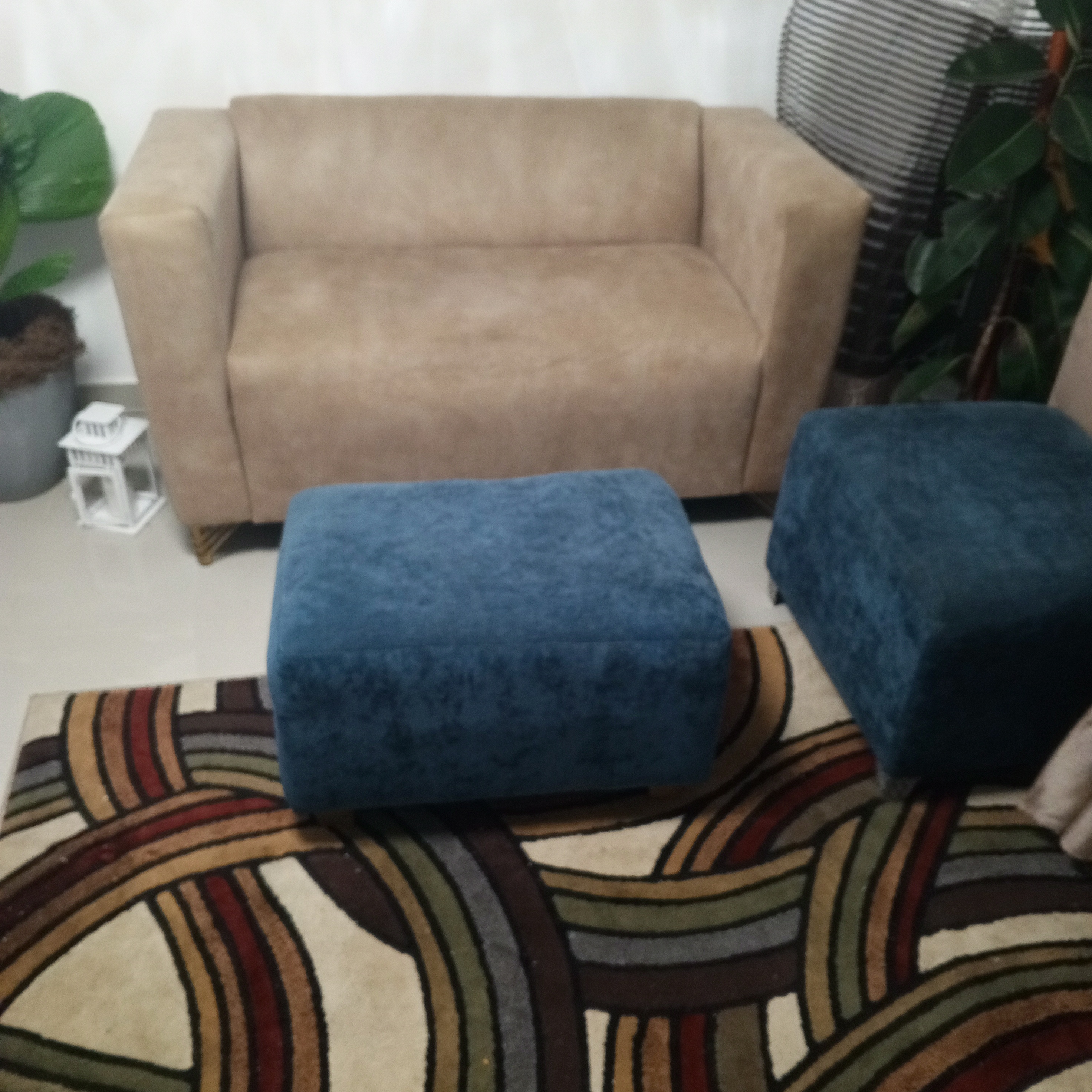 muebles y colchones - Sofa con dos otoman 0