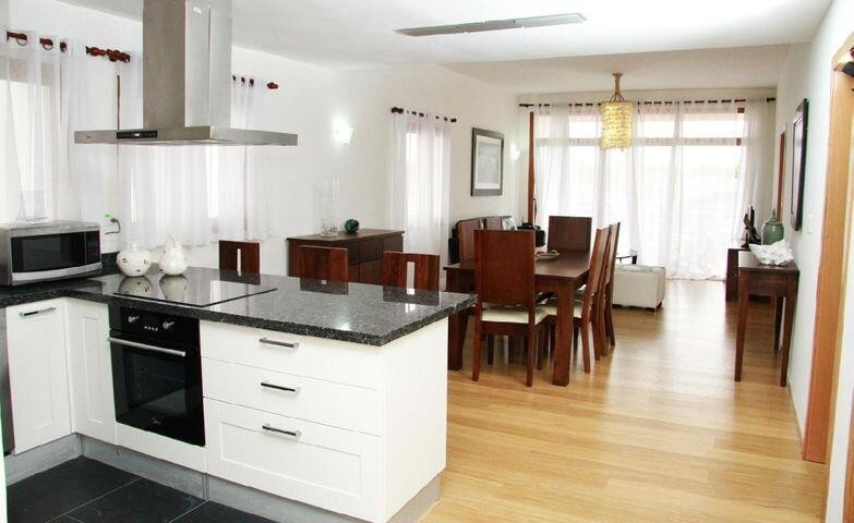 apartamentos - Apartamento amueblado en venta Guavaberry #24-88 áreas sociales, seguridad 24/7. 1