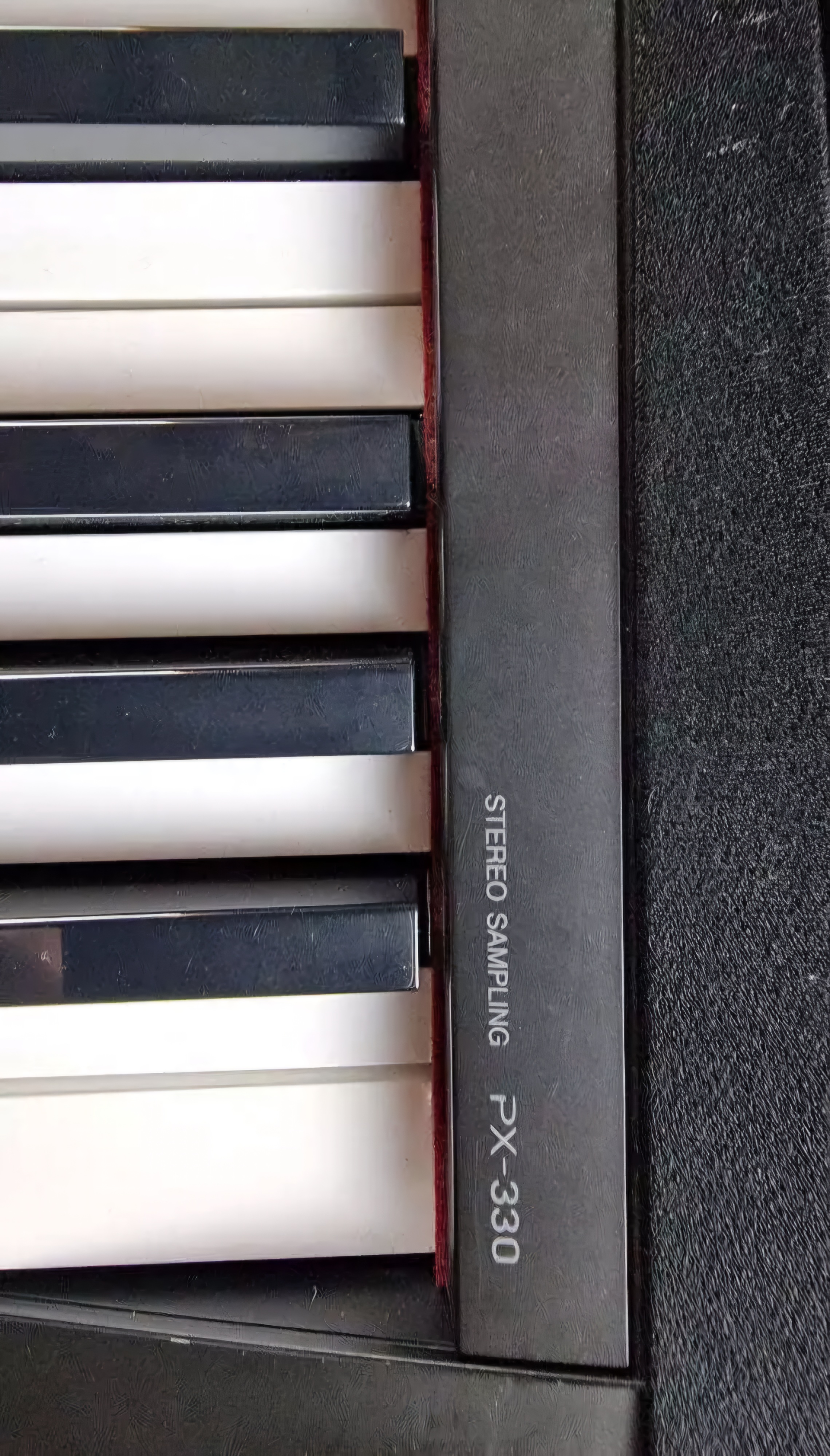 instrumentos musicales - Se vende piano digital Casio Privia PX-330 88 teclas en excelente estado. neg 5