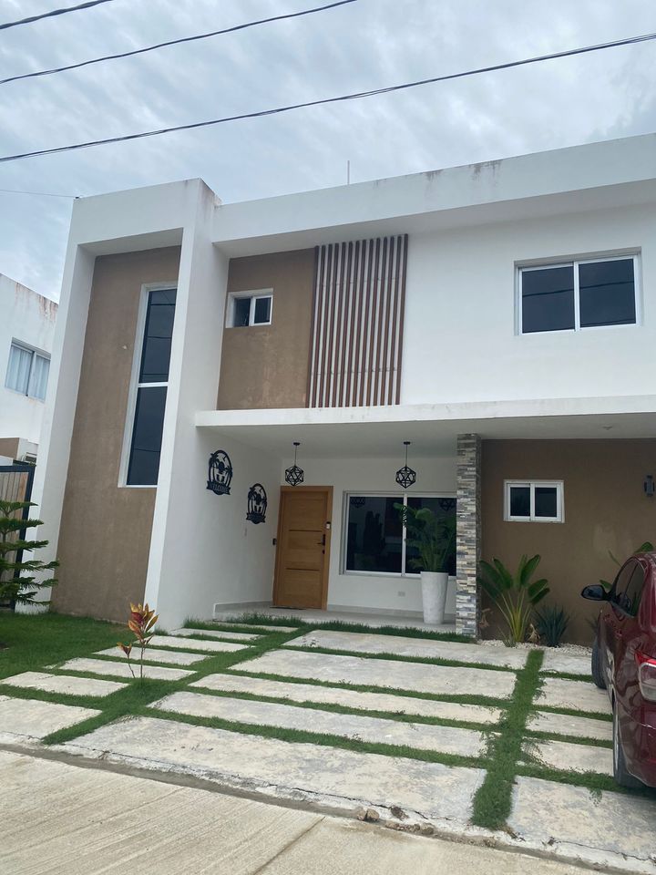 casas - Rento Villa Amoblada en Punta Cana, 3 habitaciones 0
