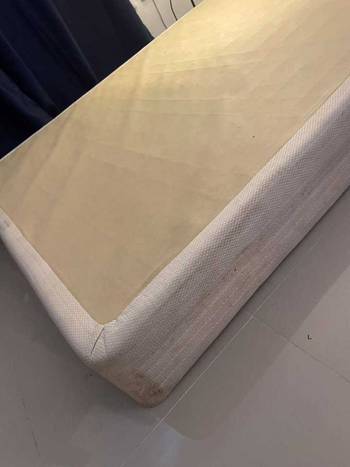 muebles y colchones - VENTA DE HABITACIÓN COMPLETA - TODO NEGOCIABLE 2