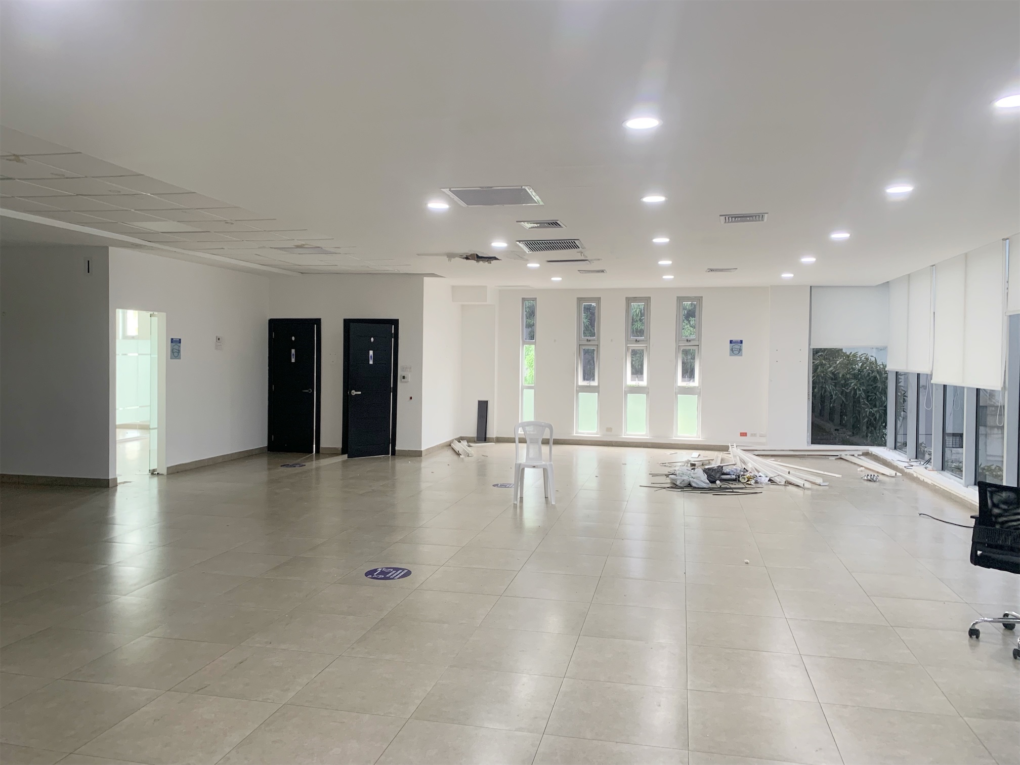 oficinas y locales comerciales - Local amplio abierto 6