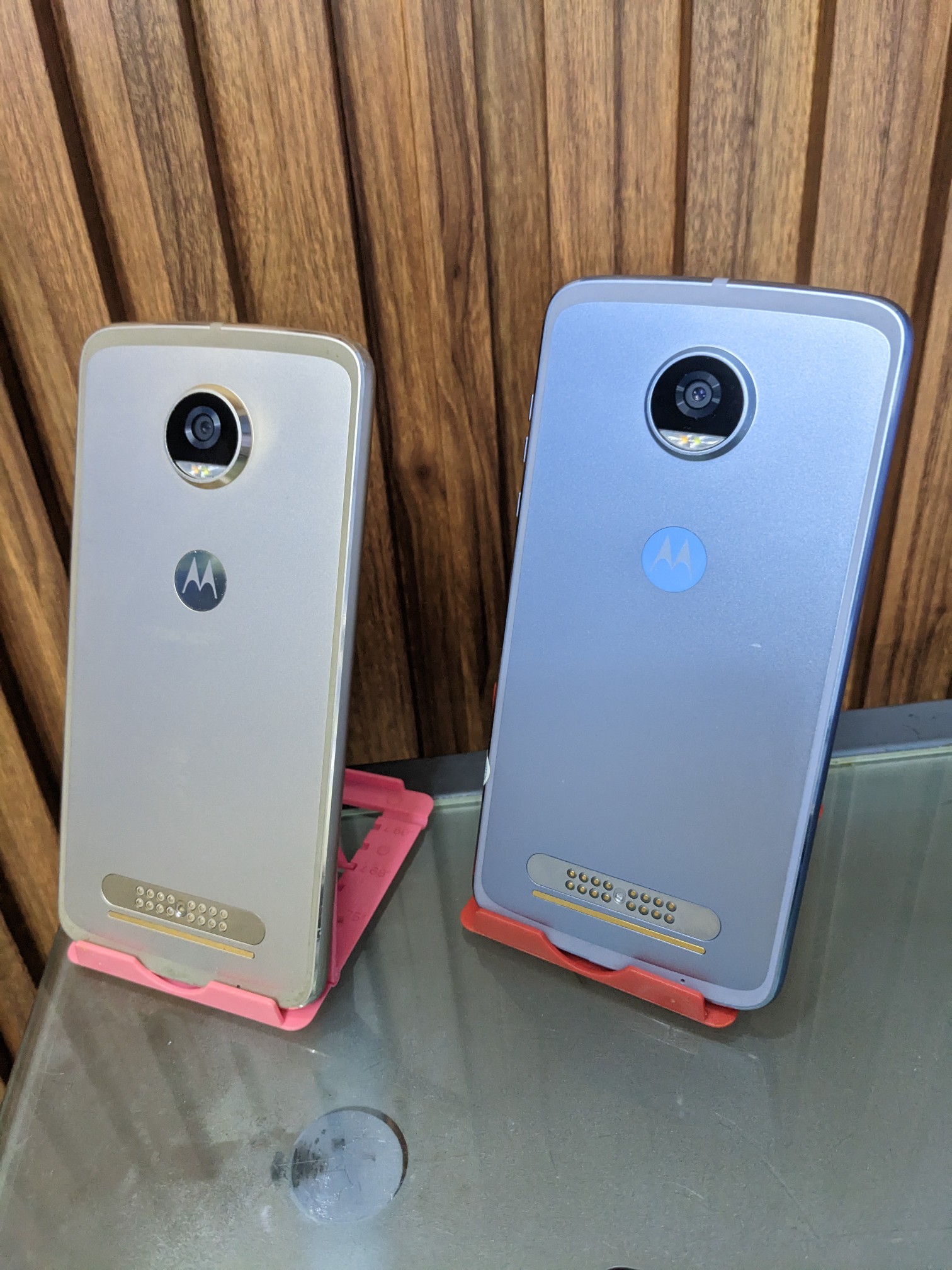 celulares y tabletas - Motorola Moto z2 play 2