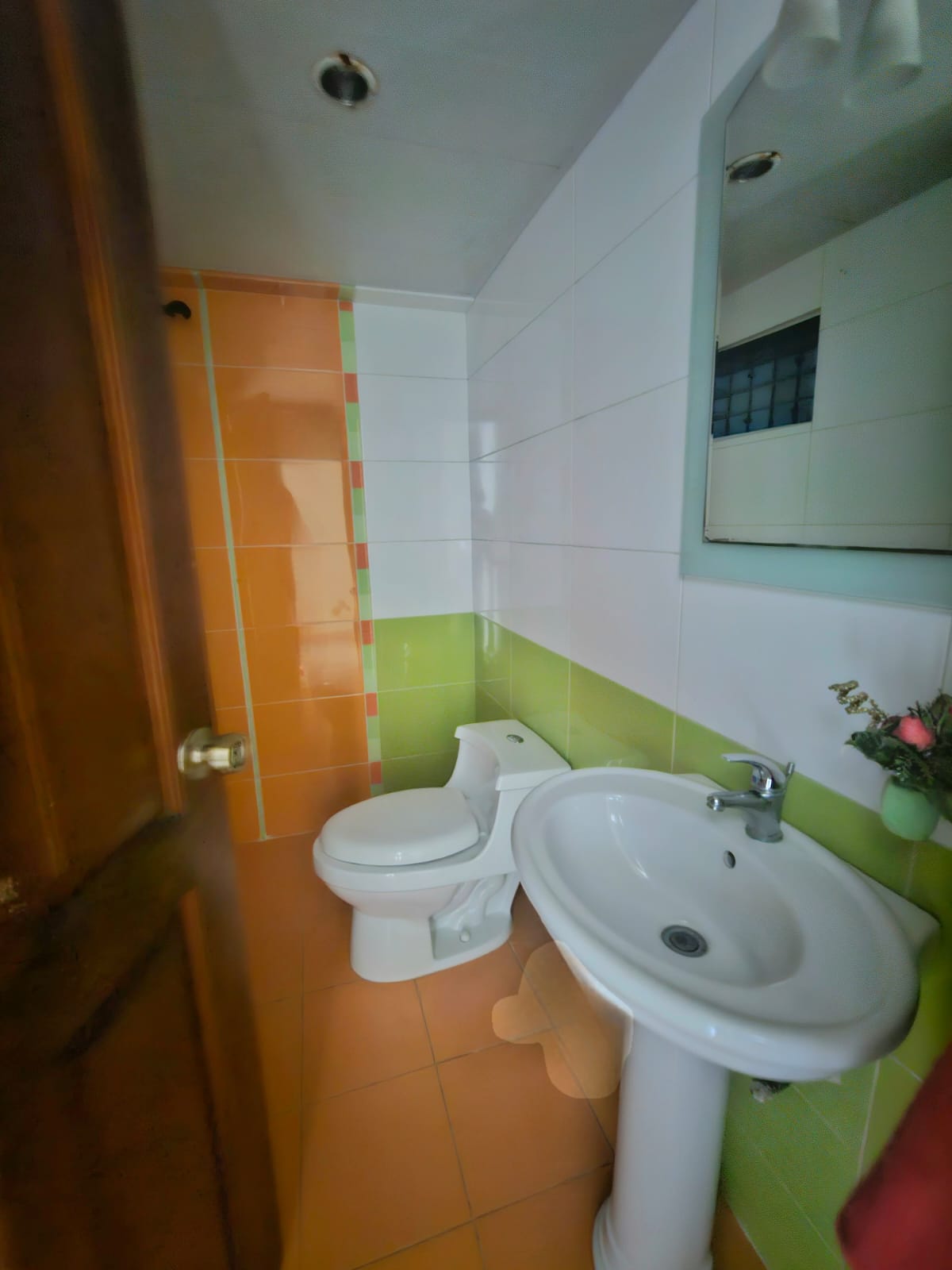 apartamentos - Apartamento en venta en Evaristo Morales de 3 hab. 3