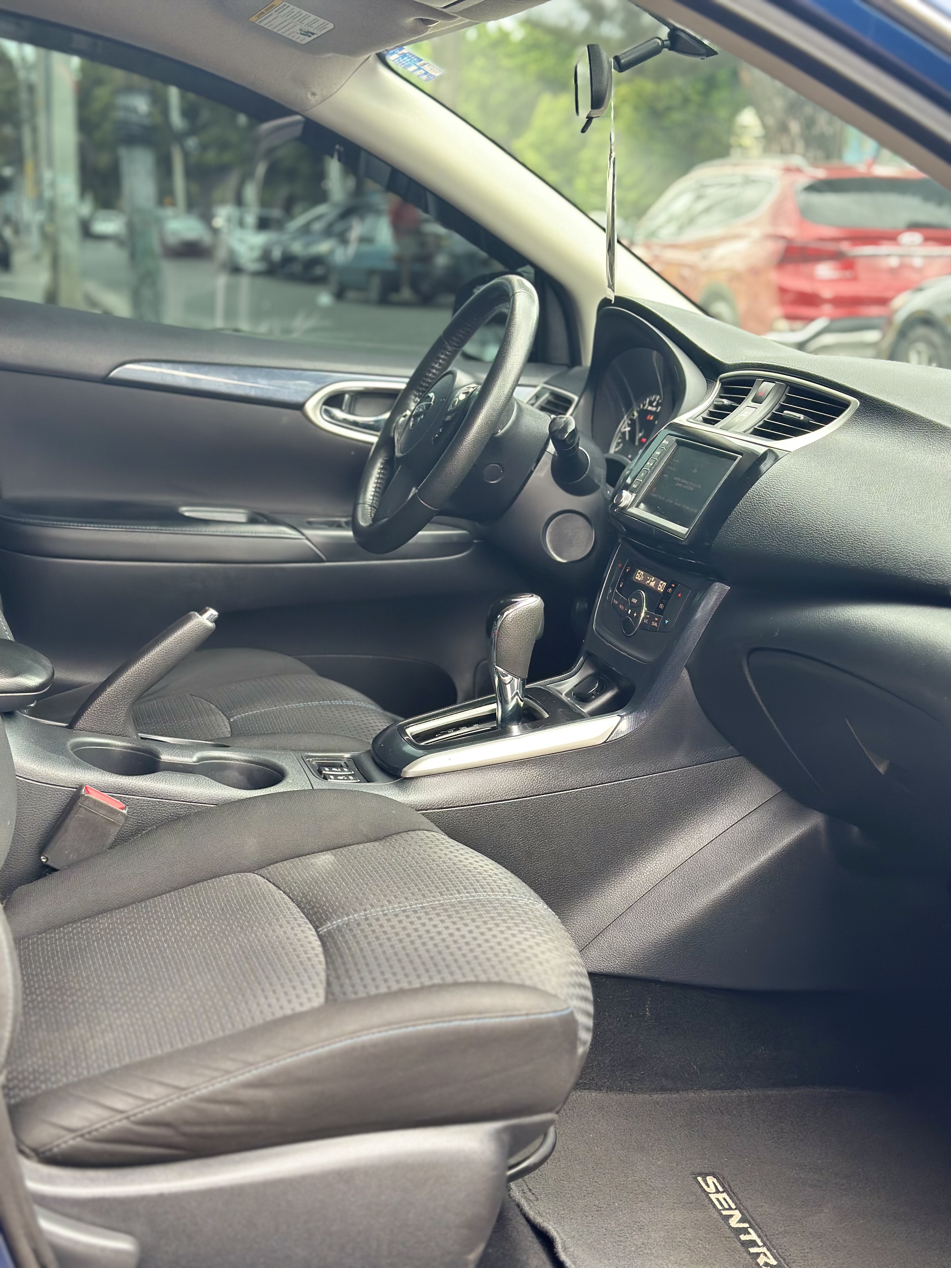 carros - 2019 NISSAN SENTRA SR CLEAN  9