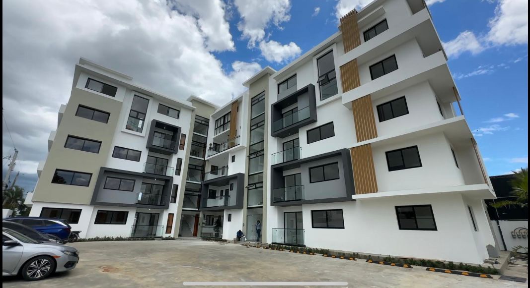 apartamentos - Apartamento con Linea Blanca, Llanos de Gurabo 0