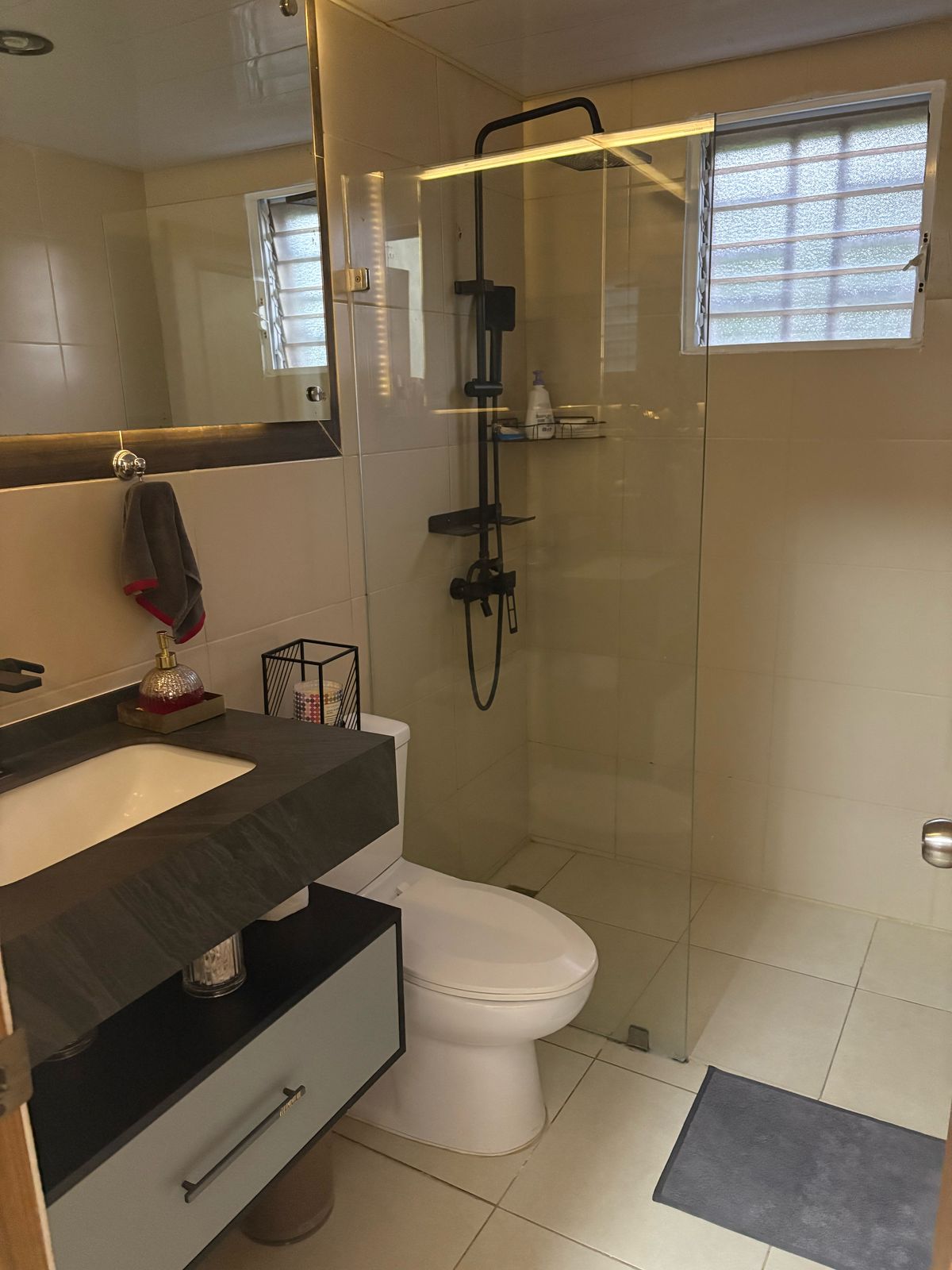 apartamentos - Apartamento en venta 3 habitaciones 2 baños 2 parqueos en Res. Nuevas Terrazas 7