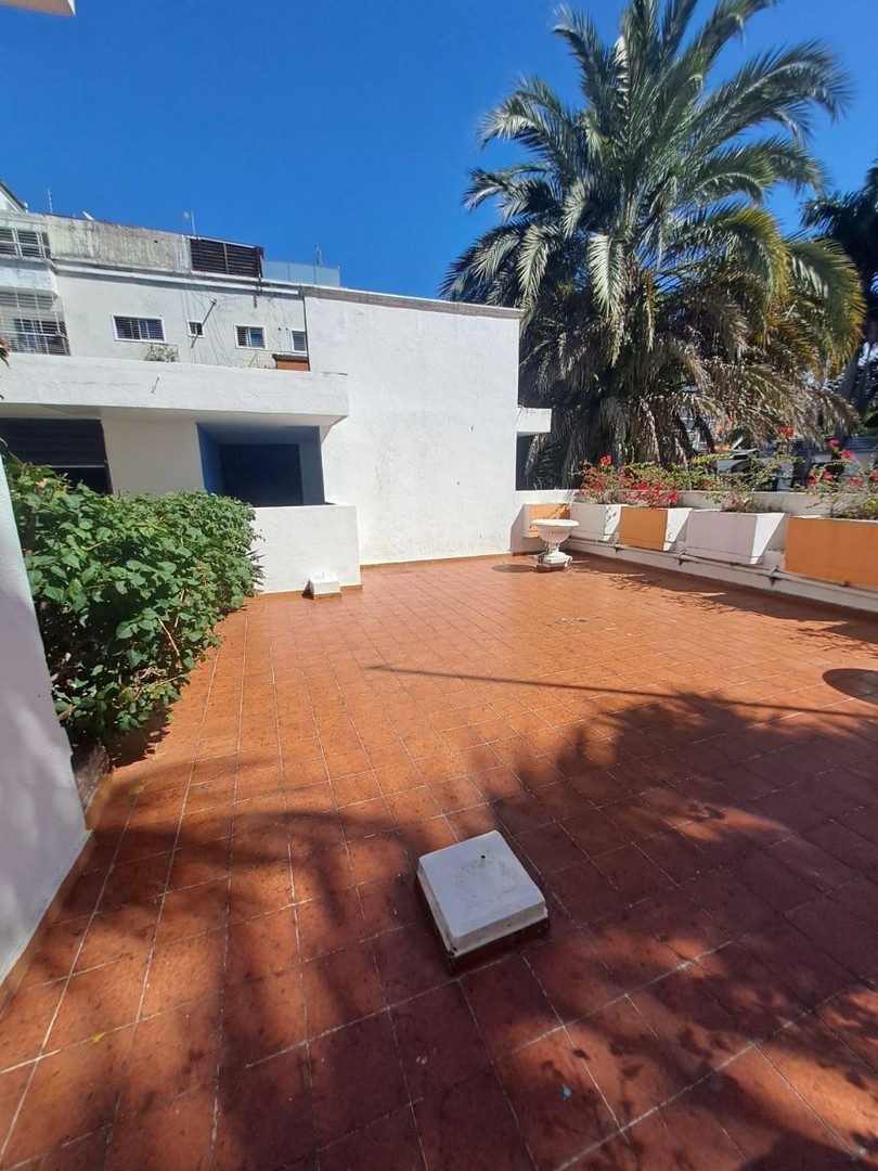 casas - Alquilo Casa en arroyo hondo viejo para oficina o negocio 
 8