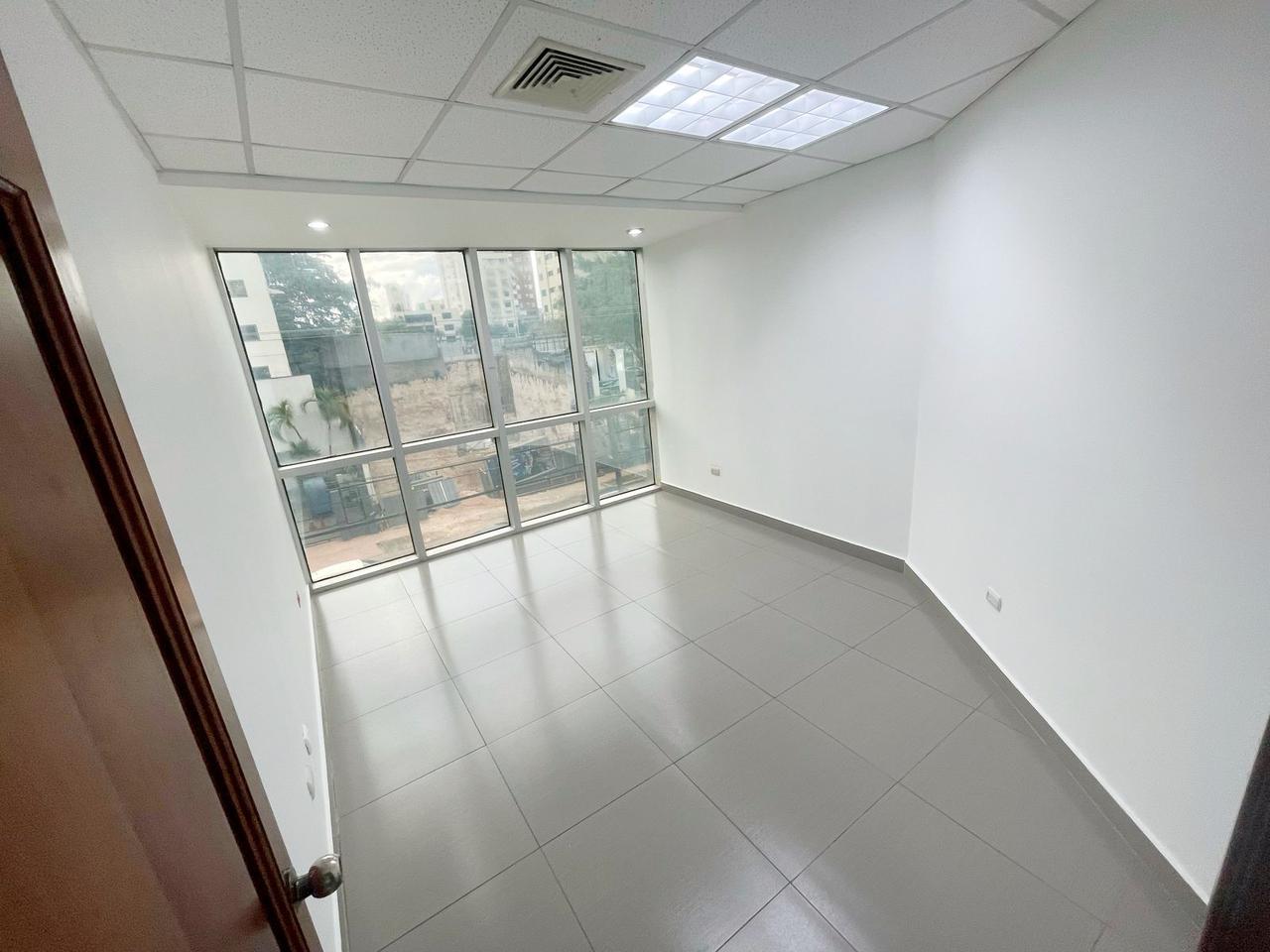 oficinas y locales comerciales - Alquiler local en la esperilla 1