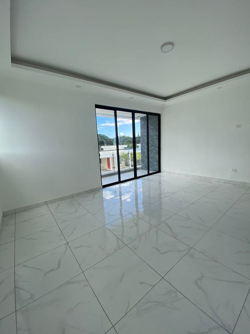 casas - Despampanante Casa en Proyecto Cerrado  1